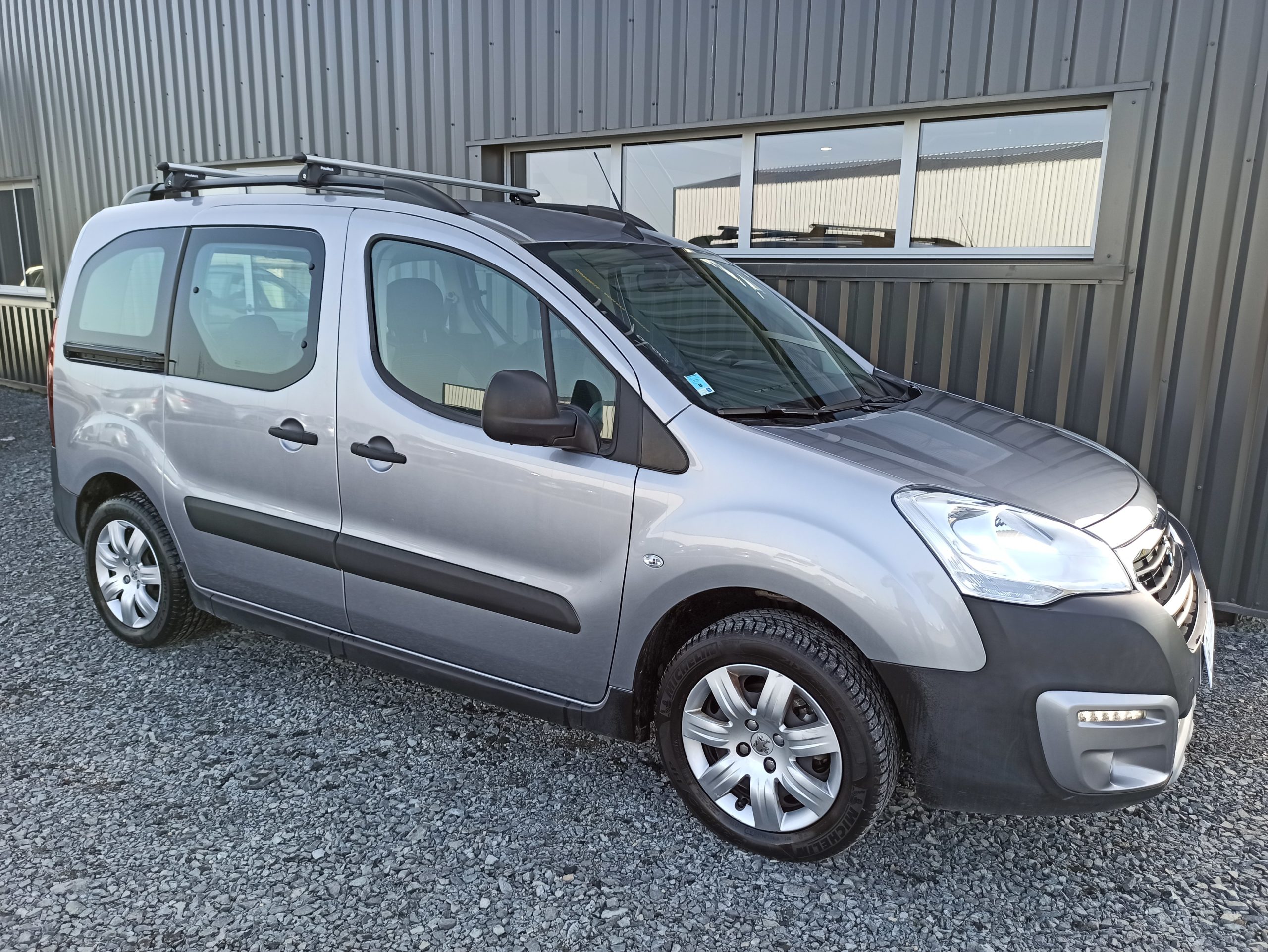 PEUGEOT PARTNER TEPEE II (3) 1.2 PURETECH 110 S&S OUTDOOR
