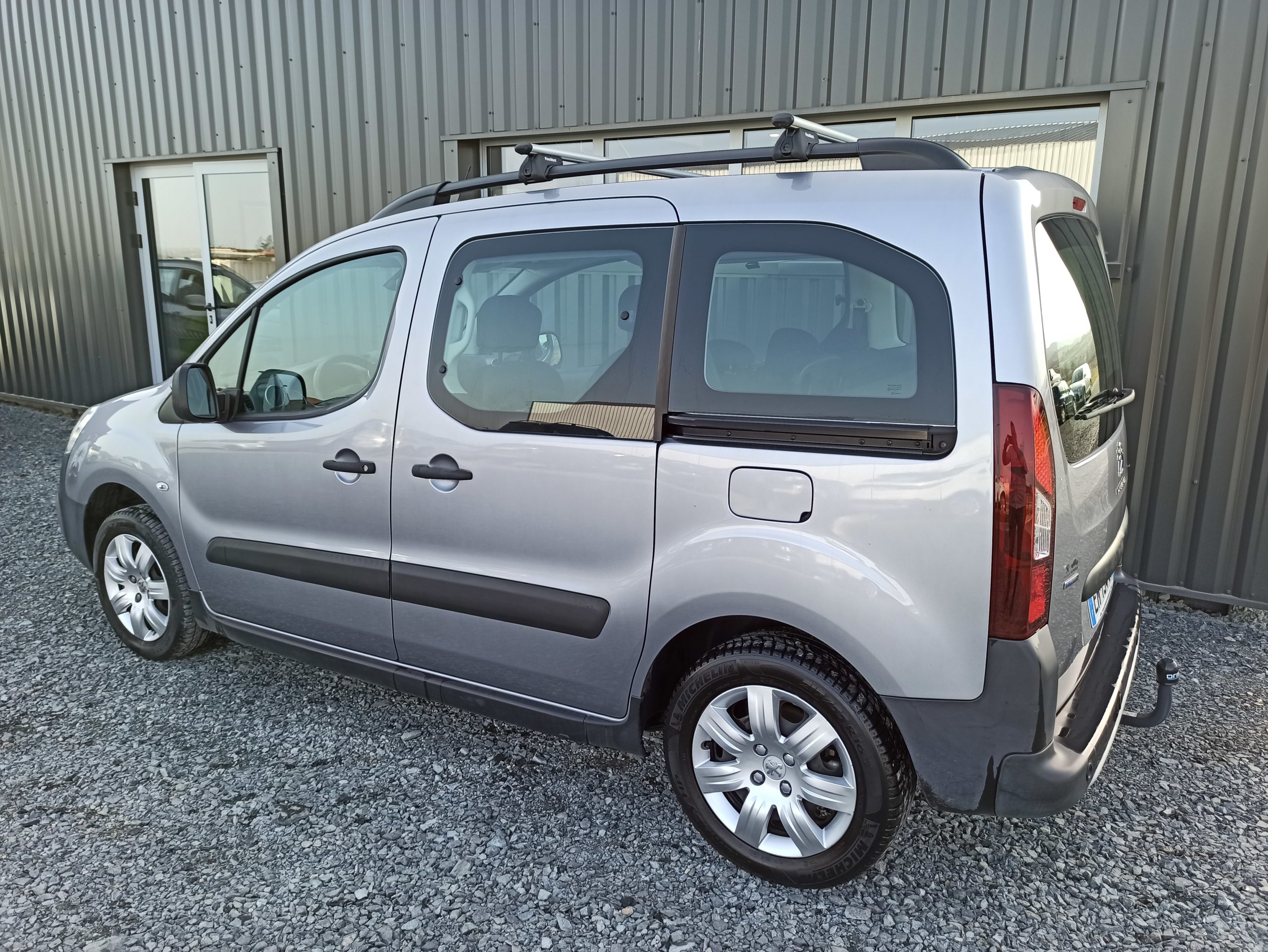 PEUGEOT PARTNER TEPEE II (3) 1.2 PURETECH 110 S&S OUTDOOR