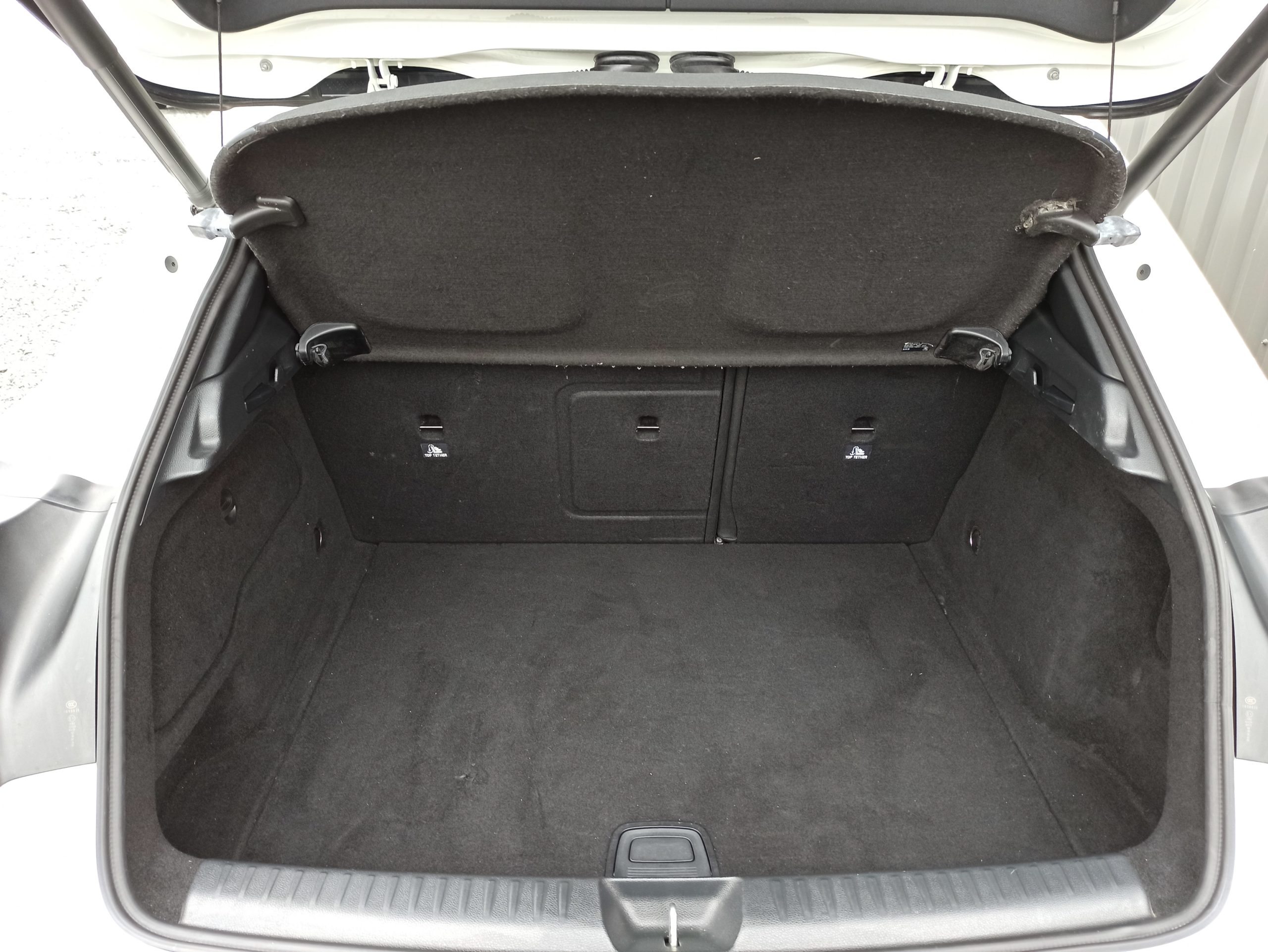 MERCEDES GLA 180 D FASCINATION AMG 7G-DCT