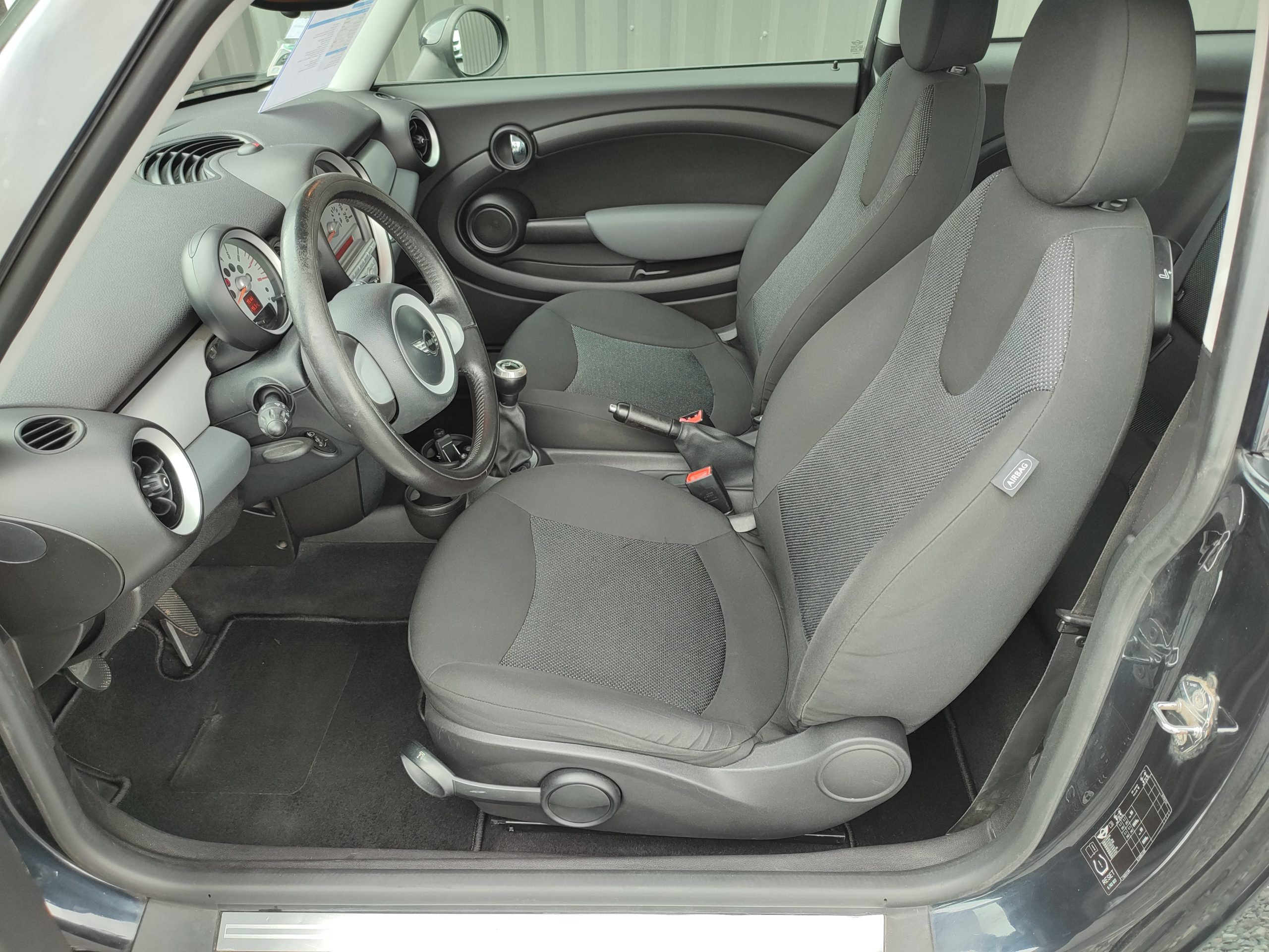 MINI MINI II 1.4 95 ONE BV6