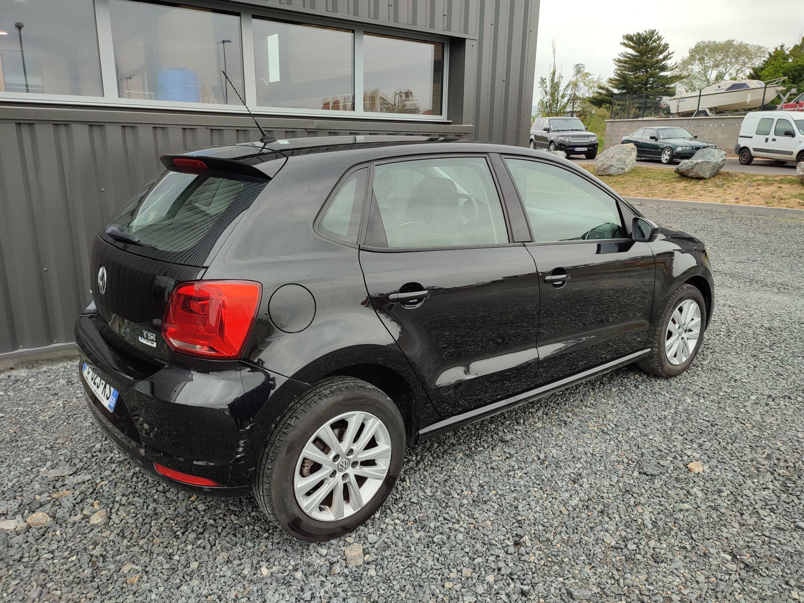VOLKSWAGEN POLO V (2) 1.2 TSI 90 BLUEMOTION TECHNOLOGY CONFORTLINE 5P CALADE MOTORS VOLKSWAGEN POLO V (2) 1.2 TSI 90 BLUEMOTION TECHNOLOGY CONFORTLINE 5P CALADE MOTORS