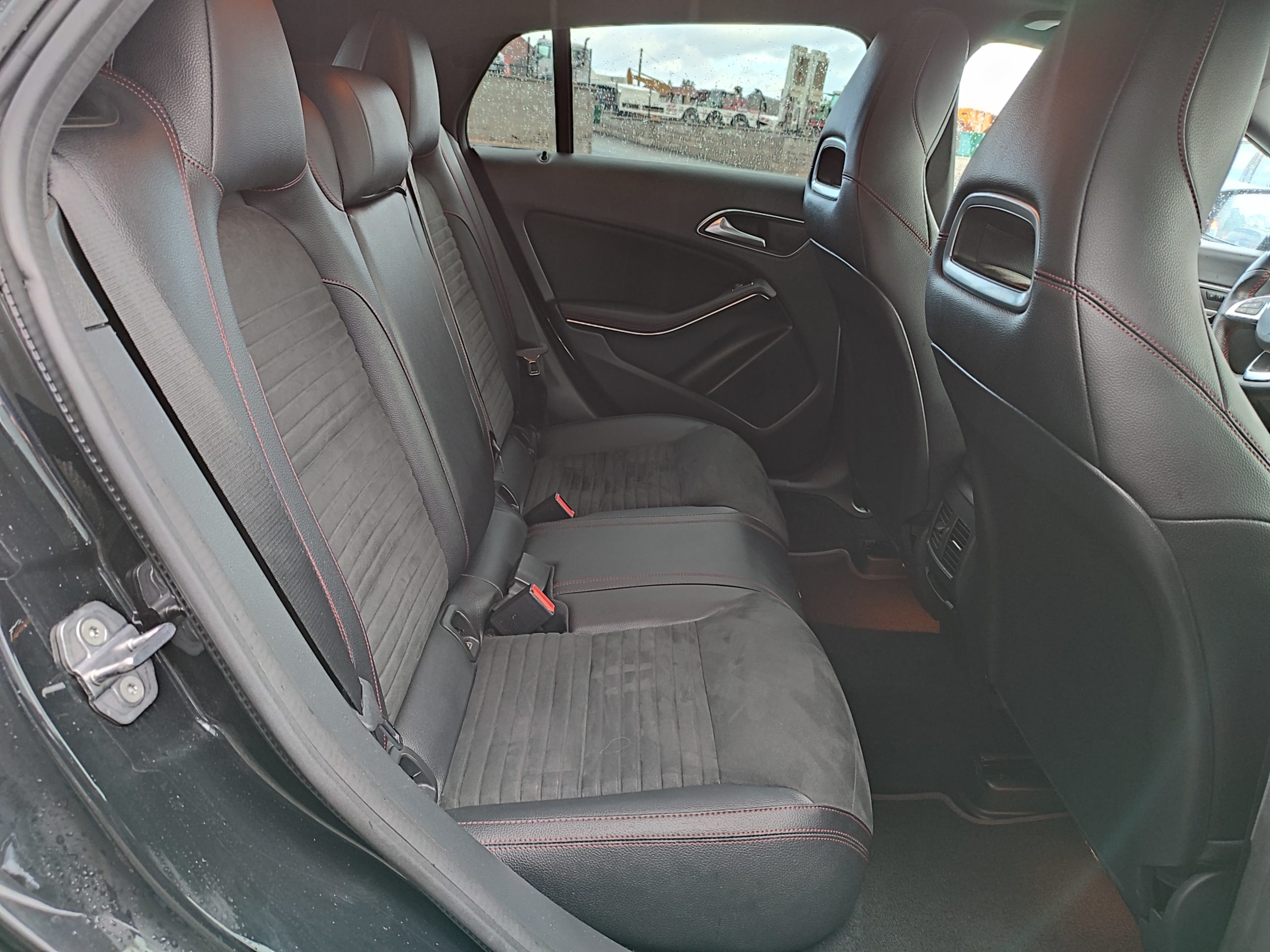 Mercedes CLA (2) SHOOTING BRAKE 220 D FASCINATION AMG 7g-dct