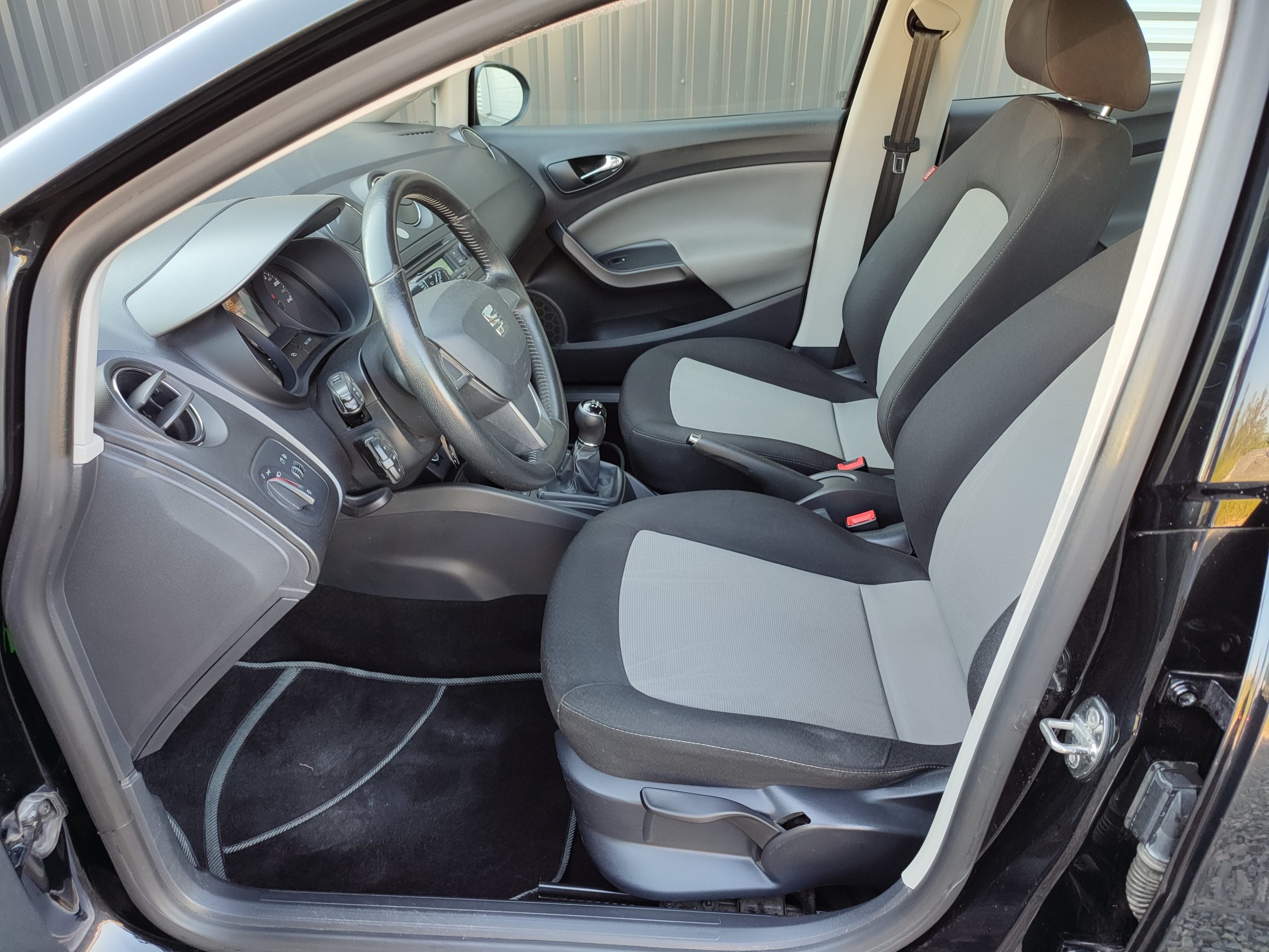 SEAT IBIZA IV (2) 1.6 TDI 105 FAP STYLE