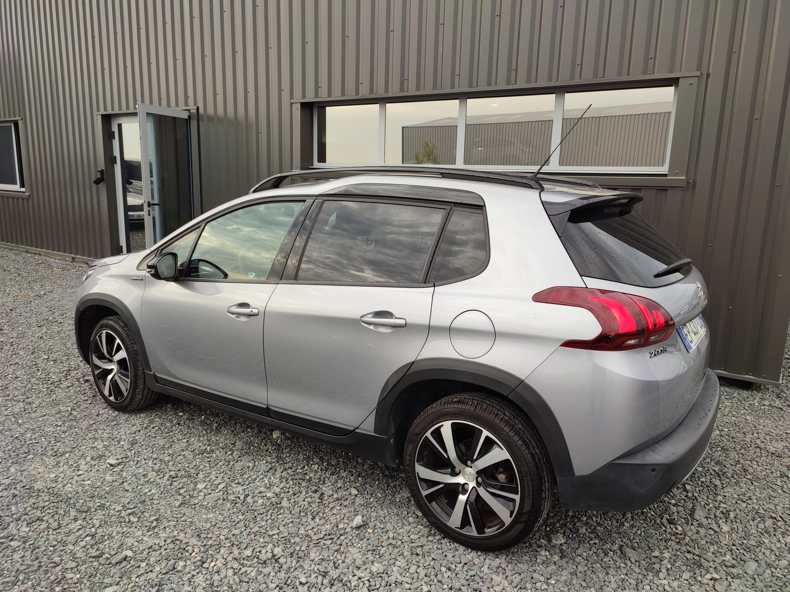 PEUGEOT 2008 1.2 PureTech 110ch GT Line S&S