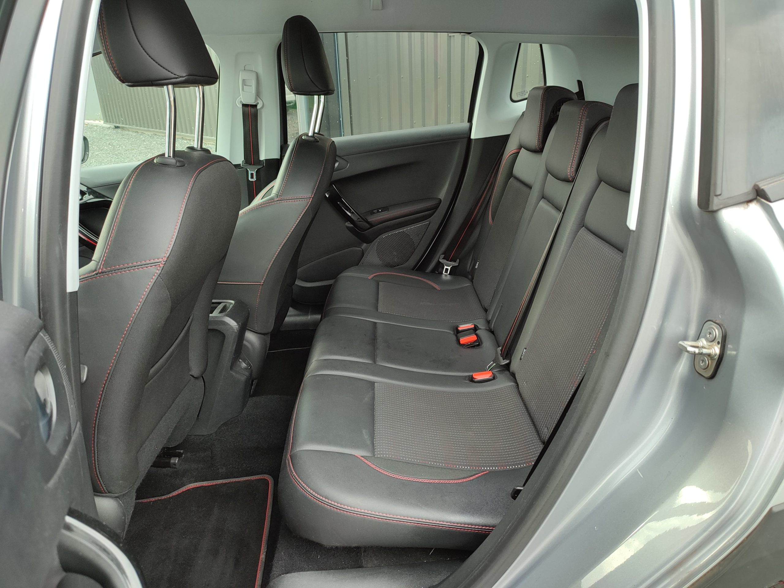 PEUGEOT 2008 1.2 PureTech 110ch GT Line S&S