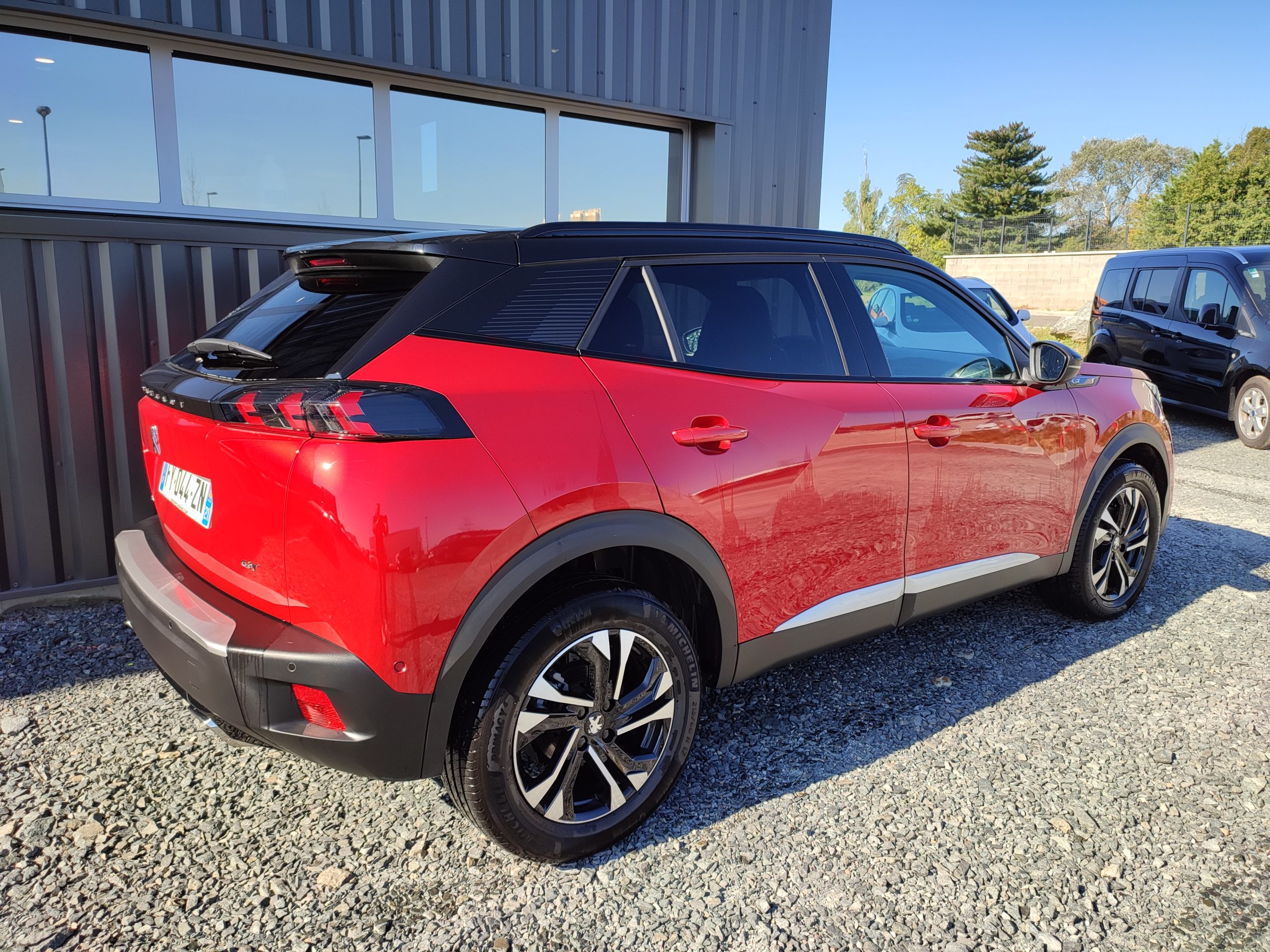 PEUGEOT 2008 GT LINE 1.2 PURETECH 130 CH EAT8