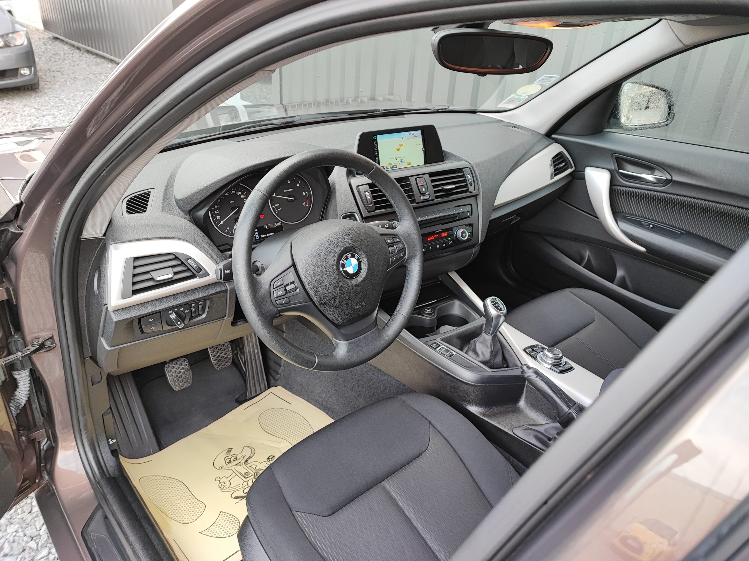 BMW SERIE 1 II (F21/20) 116d 116ch EfficientDynamics Édition Business 5p