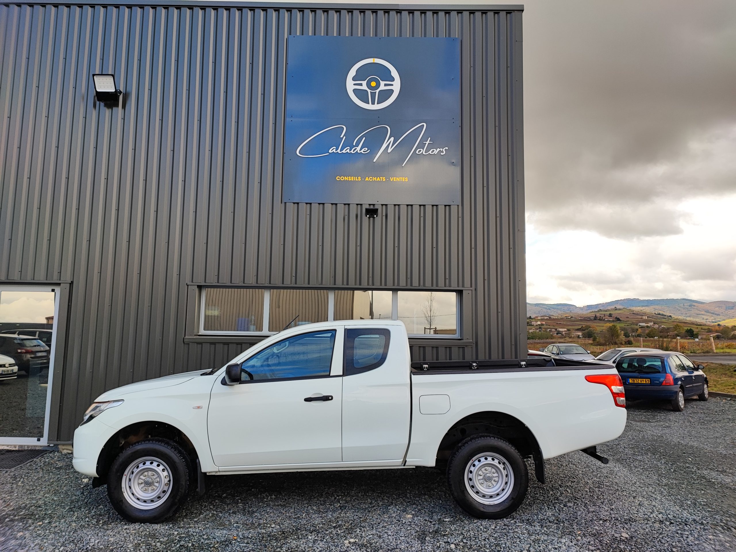 MITSUBISHI L200 CLUB CABINE 2.4DI-D 154 INFORM CLIM