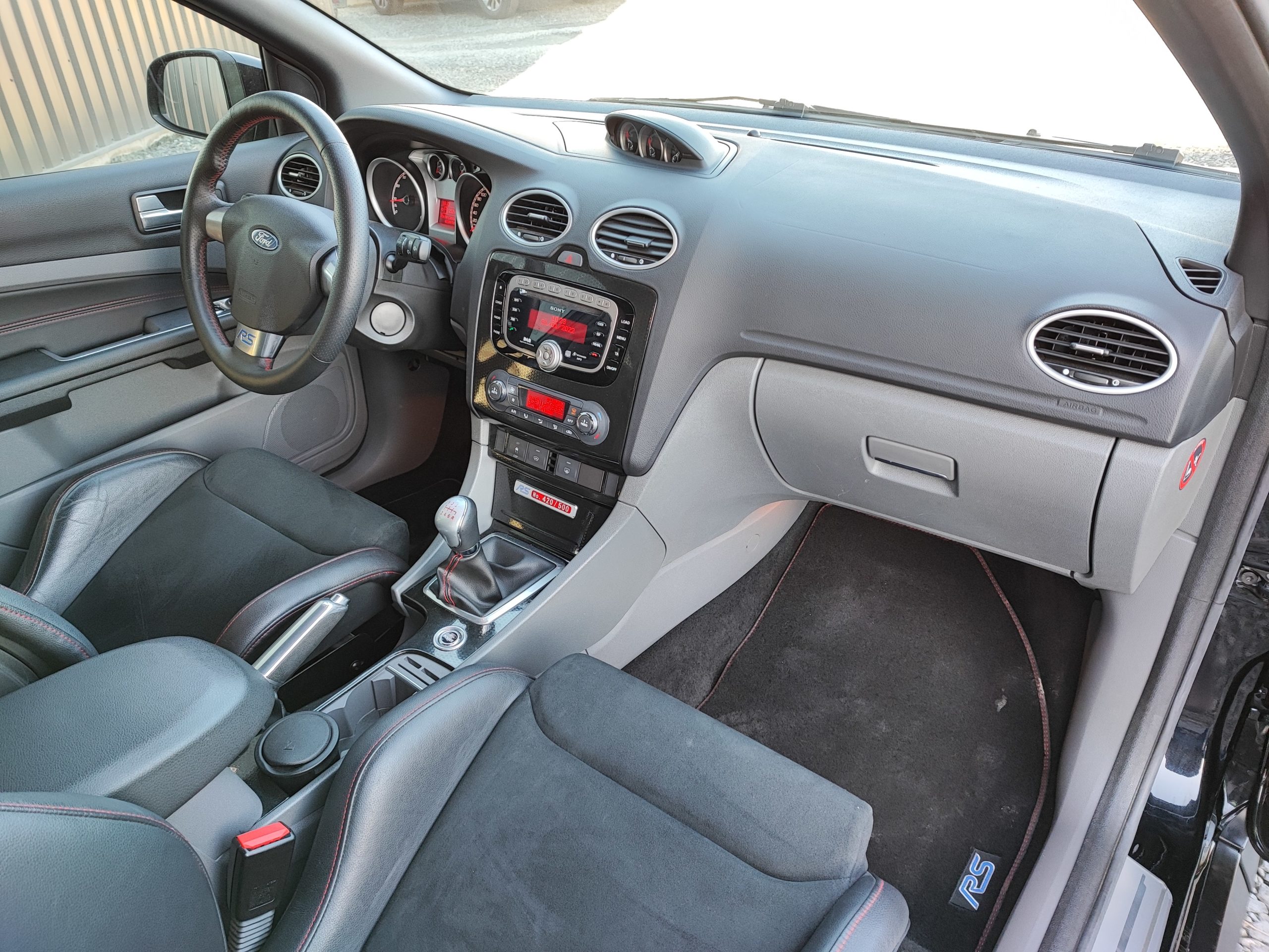 FORD FOCUS II (2) 2.5 T 350 RS 500 BV6