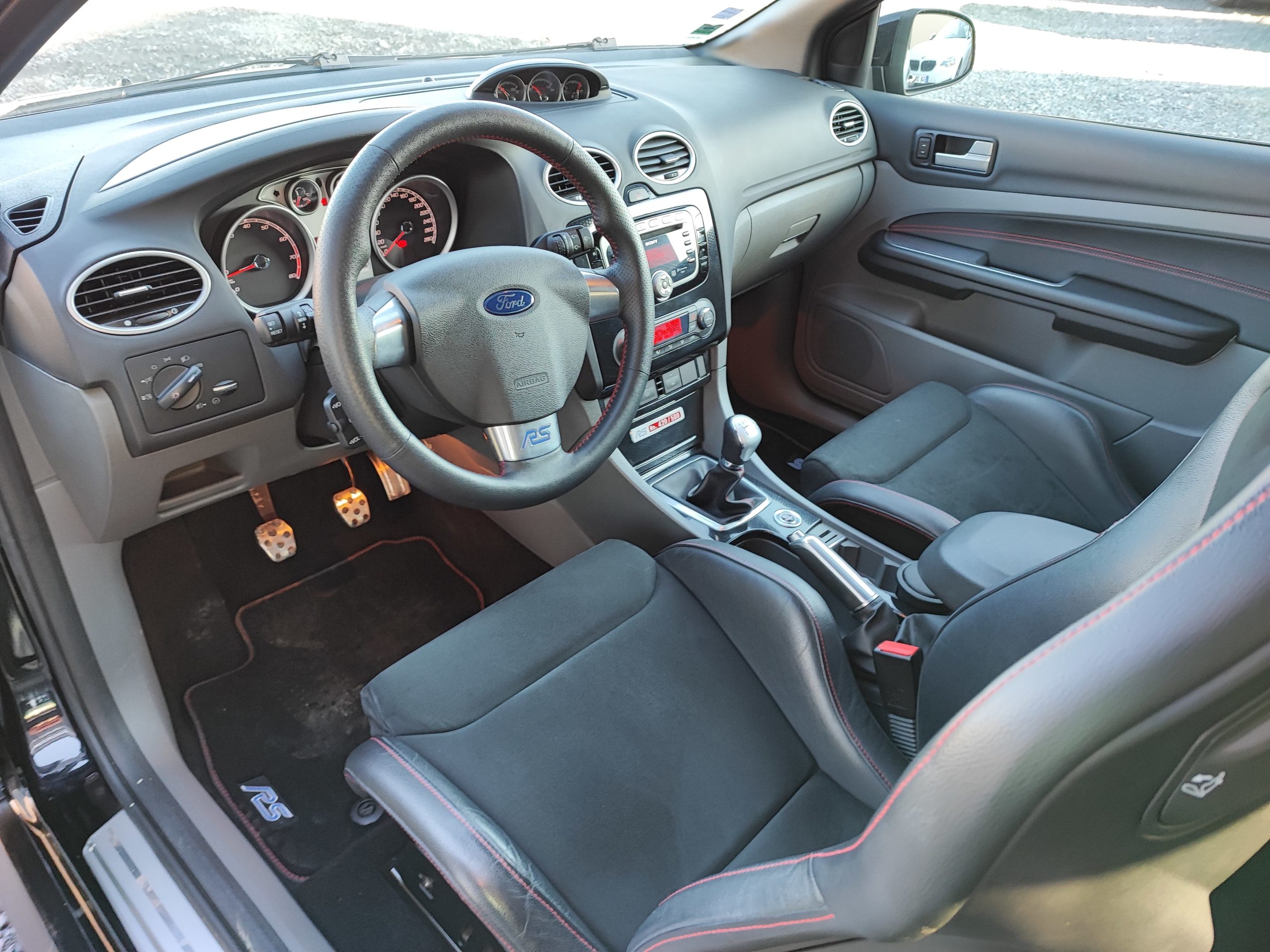 FORD FOCUS II (2) 2.5 T 350 RS 500 BV6