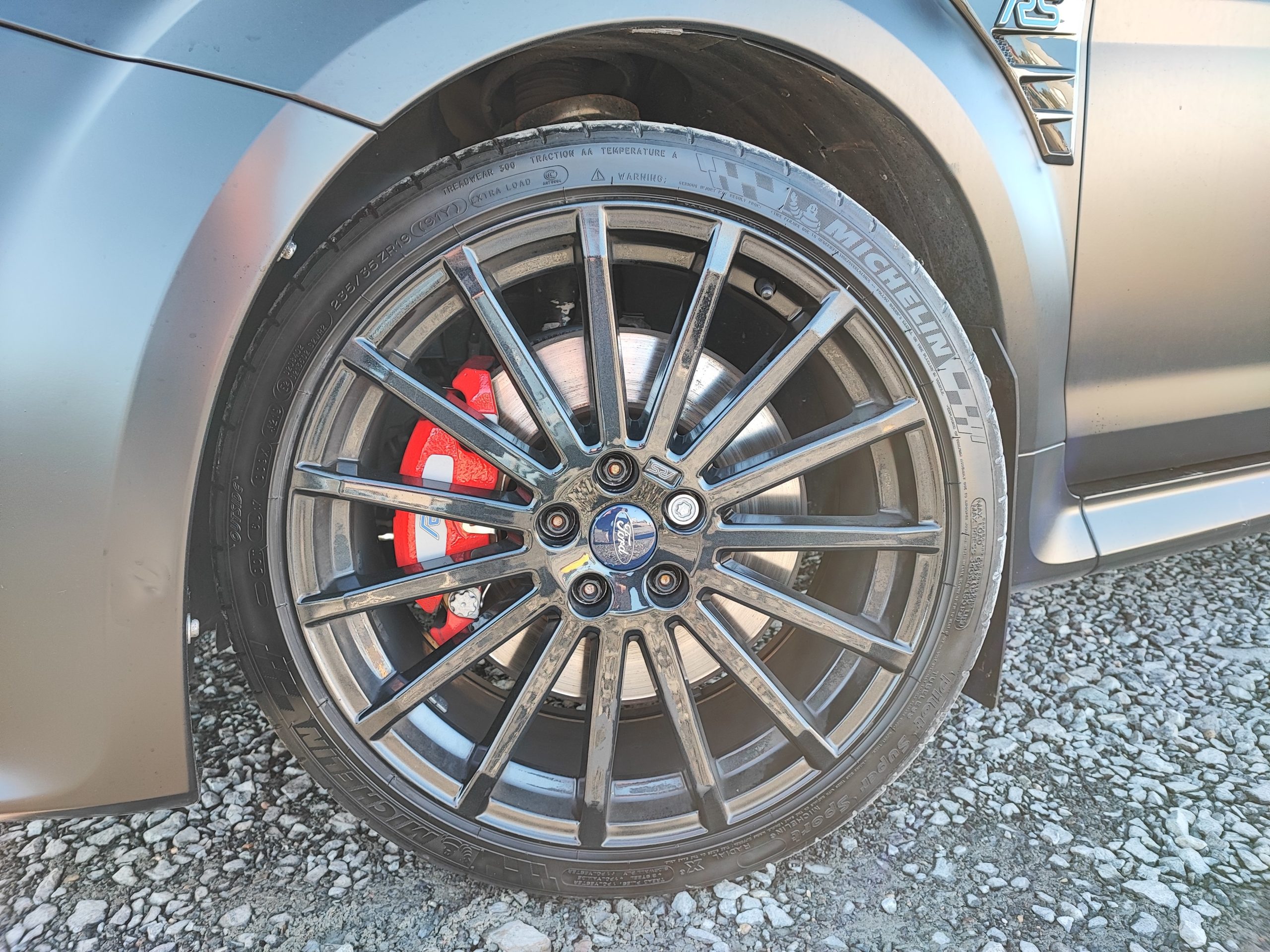 FORD FOCUS II (2) 2.5 T 350 RS 500 BV6