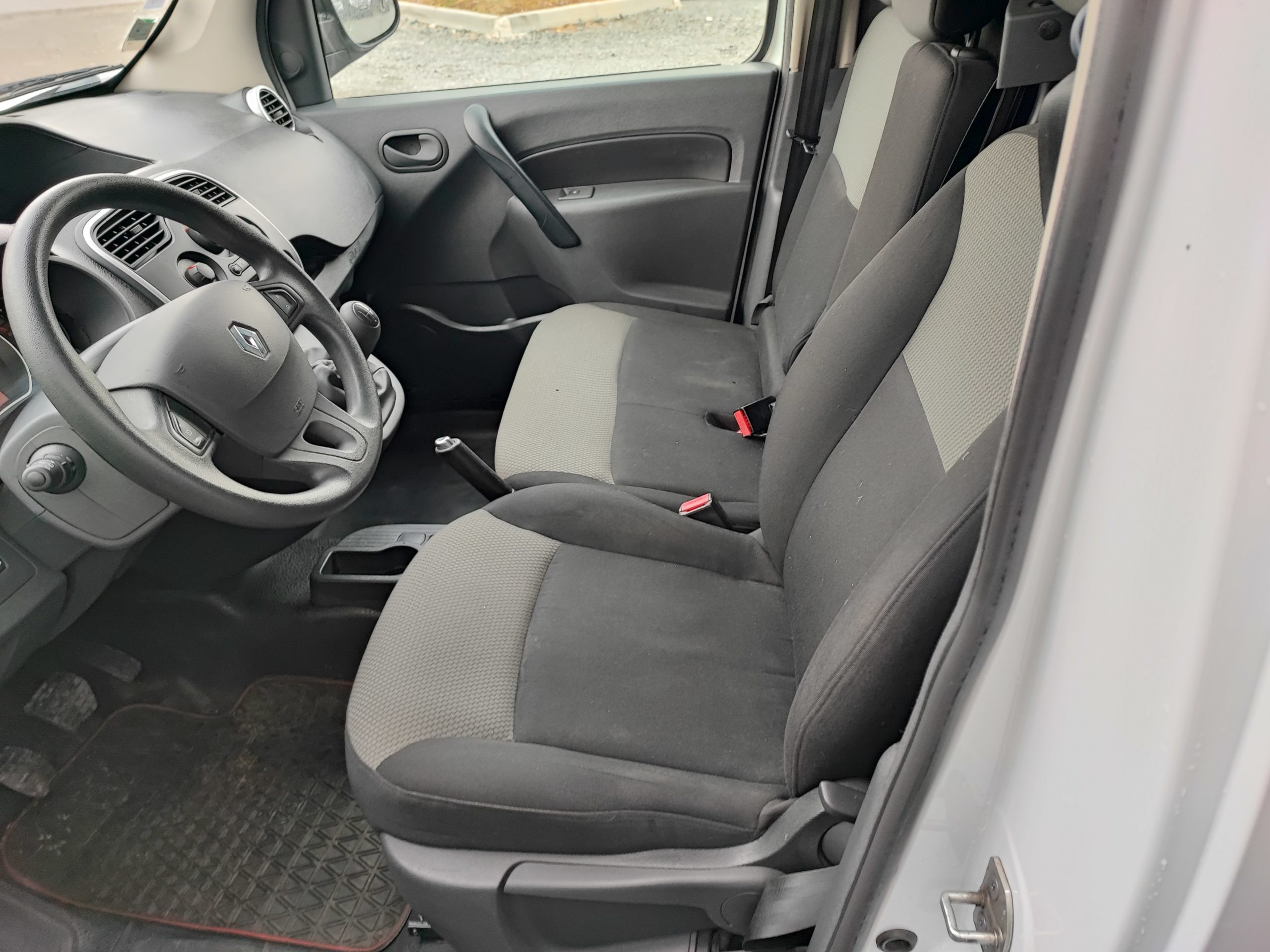 RENAULT KANGOO II (2) COMPACT GRAND CONFORT DCI 75 3PL