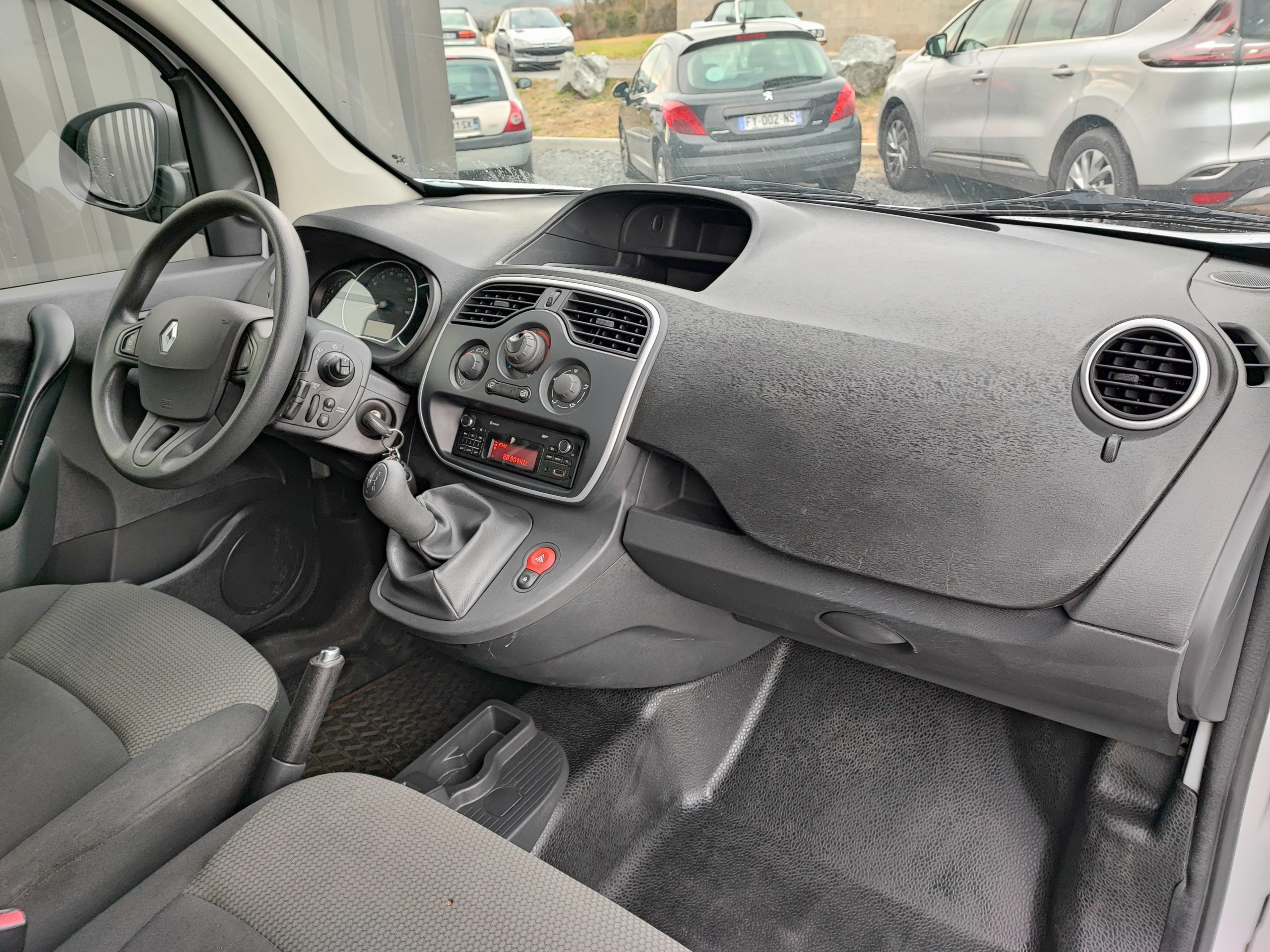 RENAULT KANGOO II (2) COMPACT GRAND CONFORT DCI 75 3PL