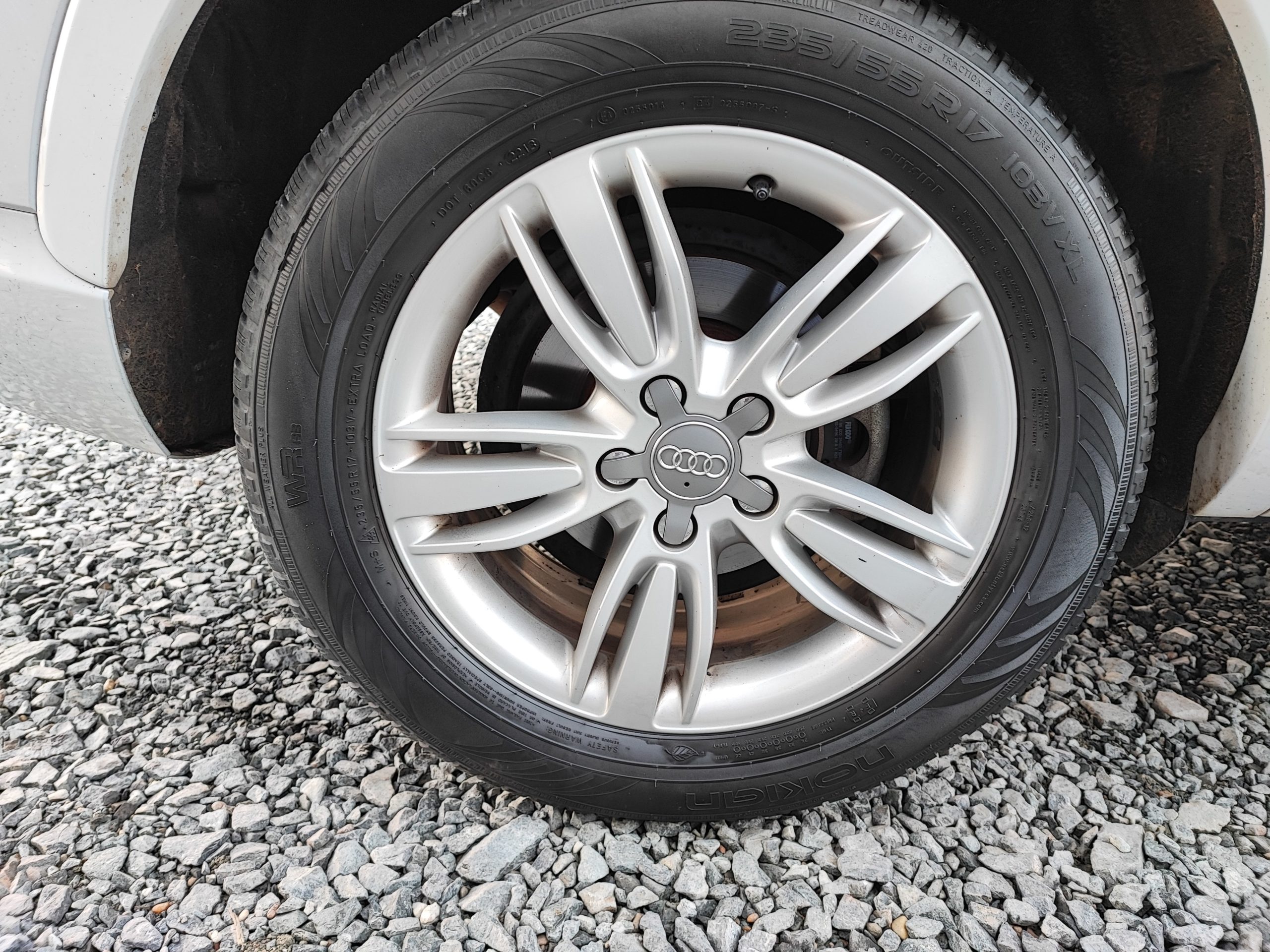 AUDI Q3 2.0 TDI 140CH AMBITION LUXE