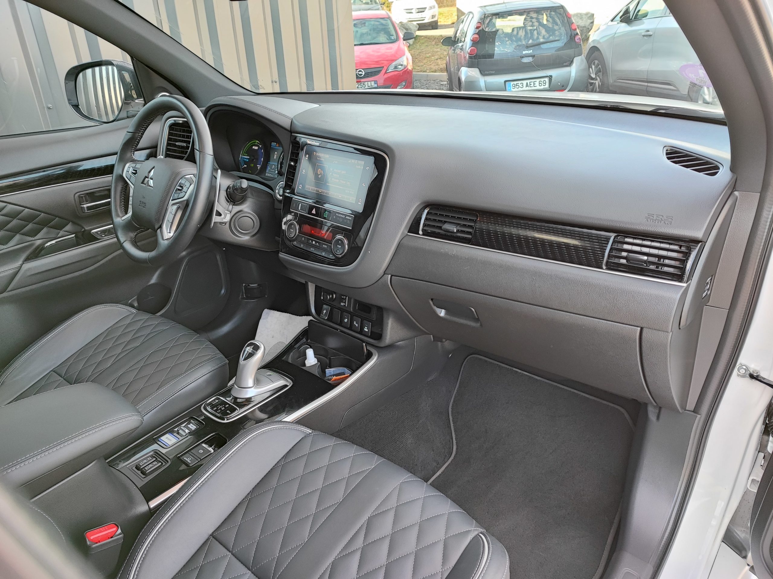 MITSUBISHI OUTLANDER III (2) PHEV TWIN MOTOR 4WD INSTYLE