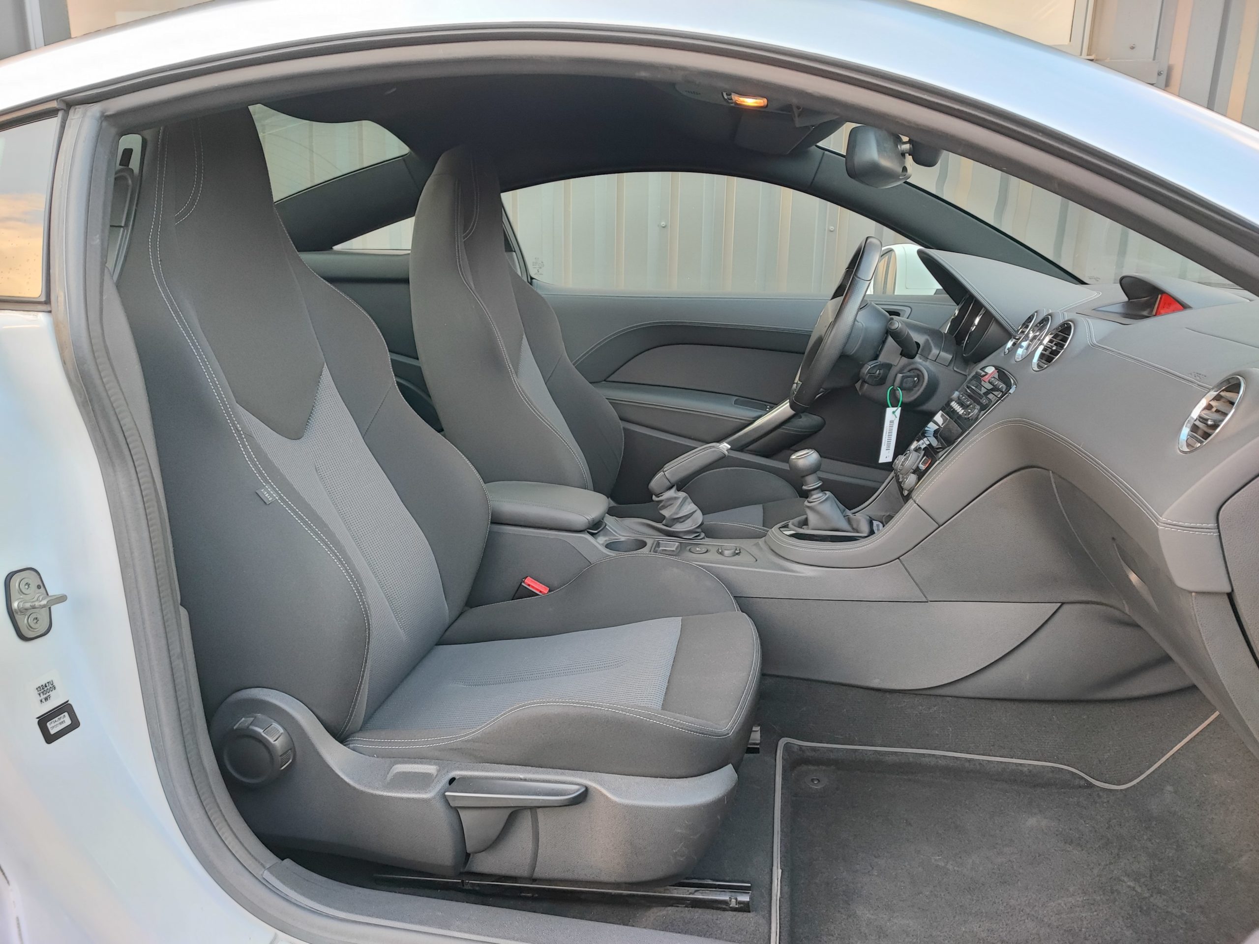 PEUGEOT RCZ 1.6 THP 200 BVM6