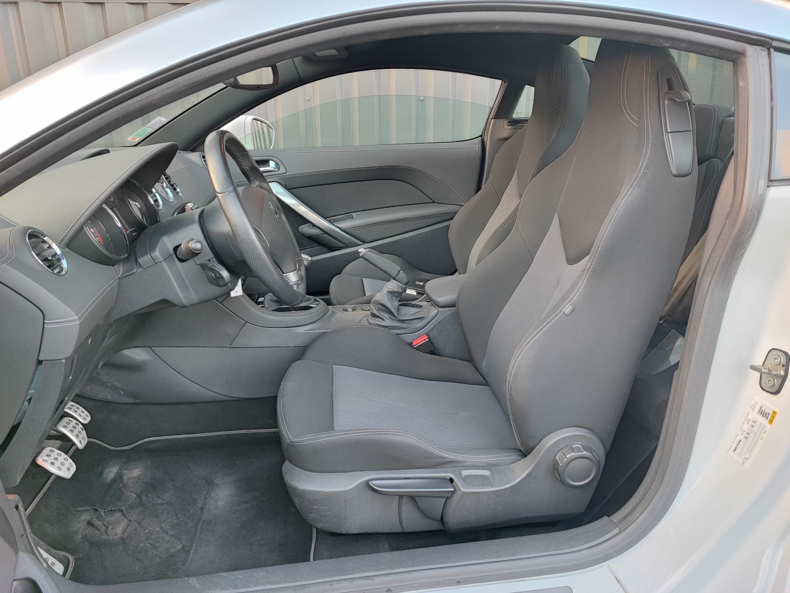 PEUGEOT RCZ 1.6 THP 200 BVM6