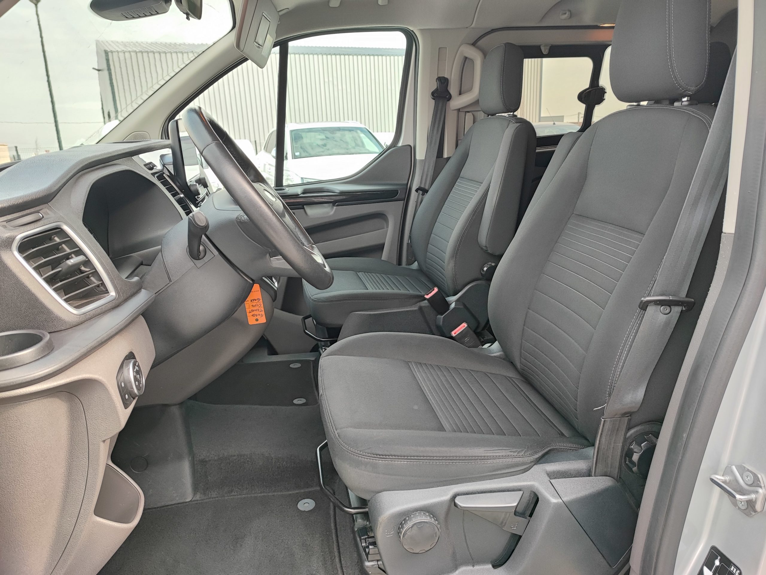 FORD TRANSIT CUSTOM II (2) CABINE APPROFONDIE 300 L1H1 2.0 ECOBLUE 170 BVA LIMITED