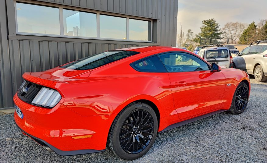 FORD MUSTANG VI FASTBACK 5.0 V8 GT BV6