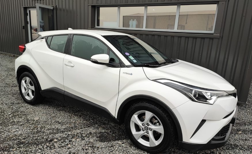 TOYOTA C-HR 1.8 HYBRIDE 122 DYNAMIC