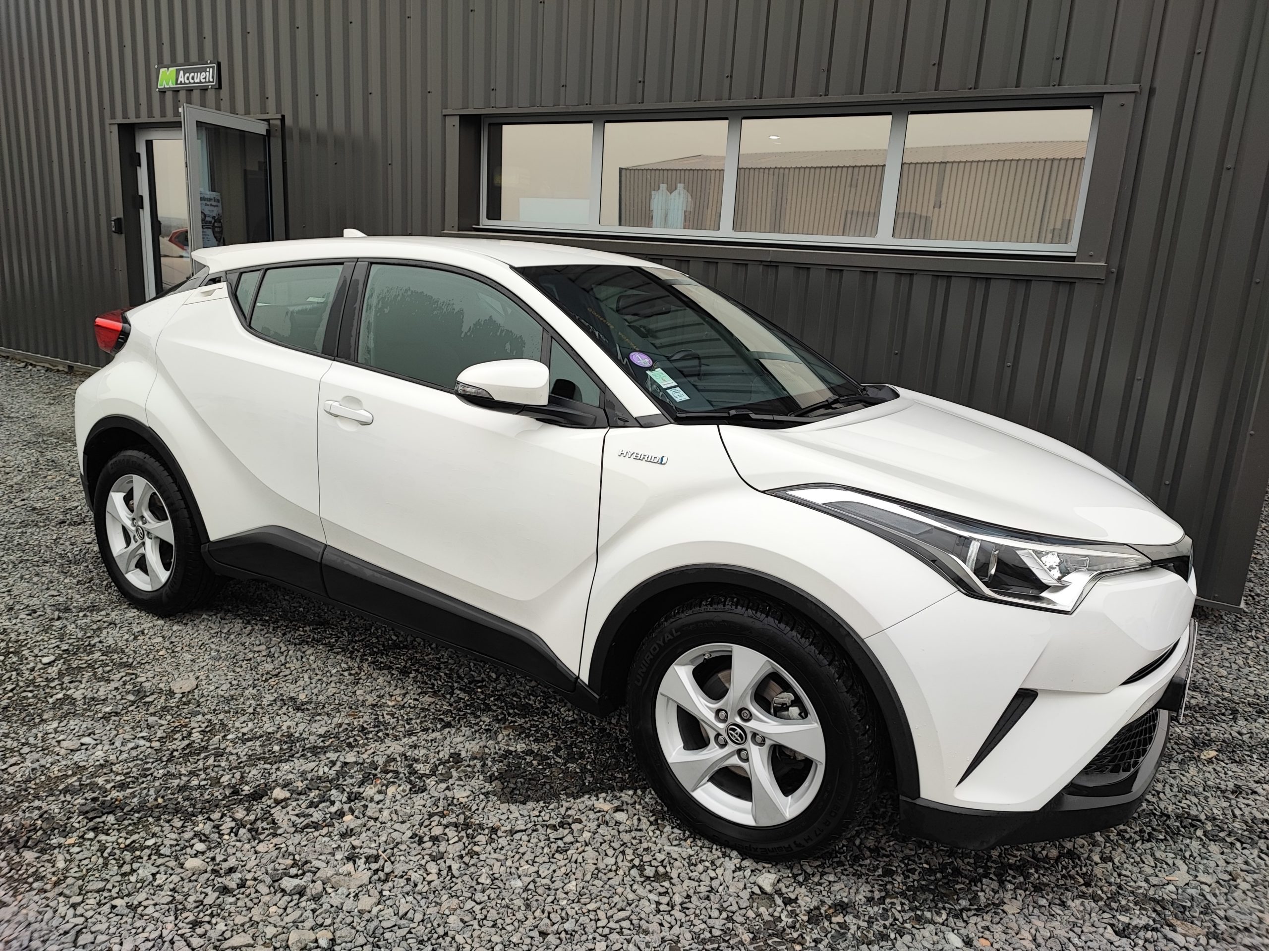 TOYOTA C-HR 1.8 HYBRIDE 122 DYNAMIC