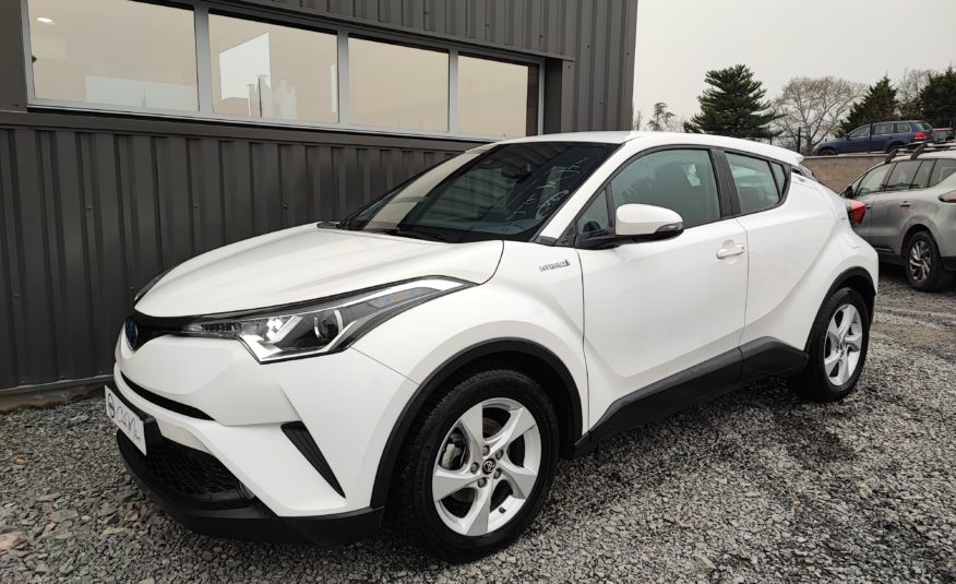 TOYOTA C-HR 1.8 HYBRIDE 122 DYNAMIC