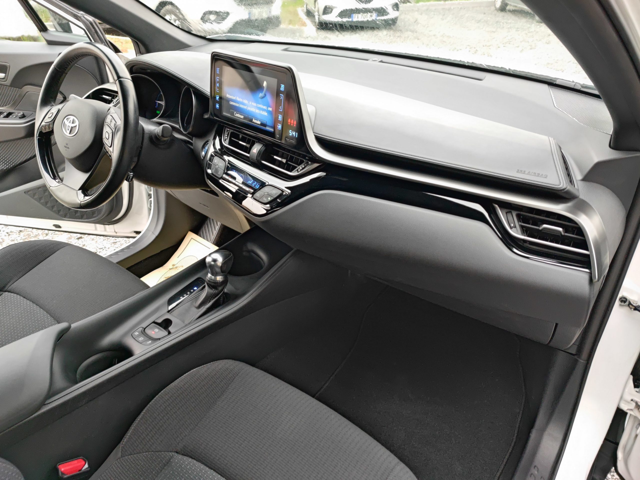 TOYOTA C-HR 1.8 HYBRIDE 122 DYNAMIC