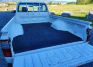 TOYOTA HILUX VI 90 D-4D SIMPLE CABINE 4×2