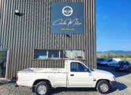 TOYOTA HILUX VI 90 D-4D SIMPLE CABINE 4×2