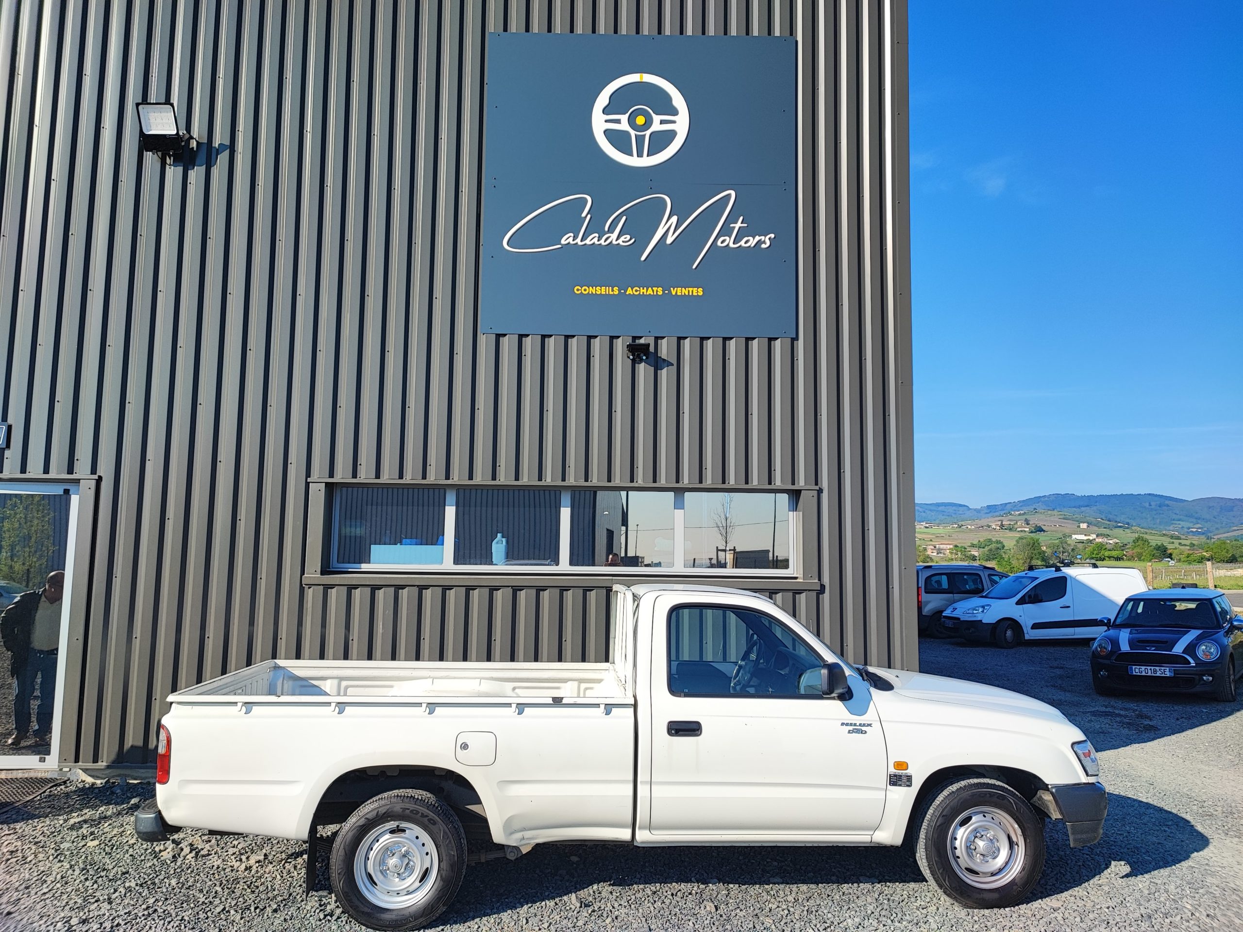 TOYOTA HILUX VI 90 D-4D SIMPLE CABINE 4×2