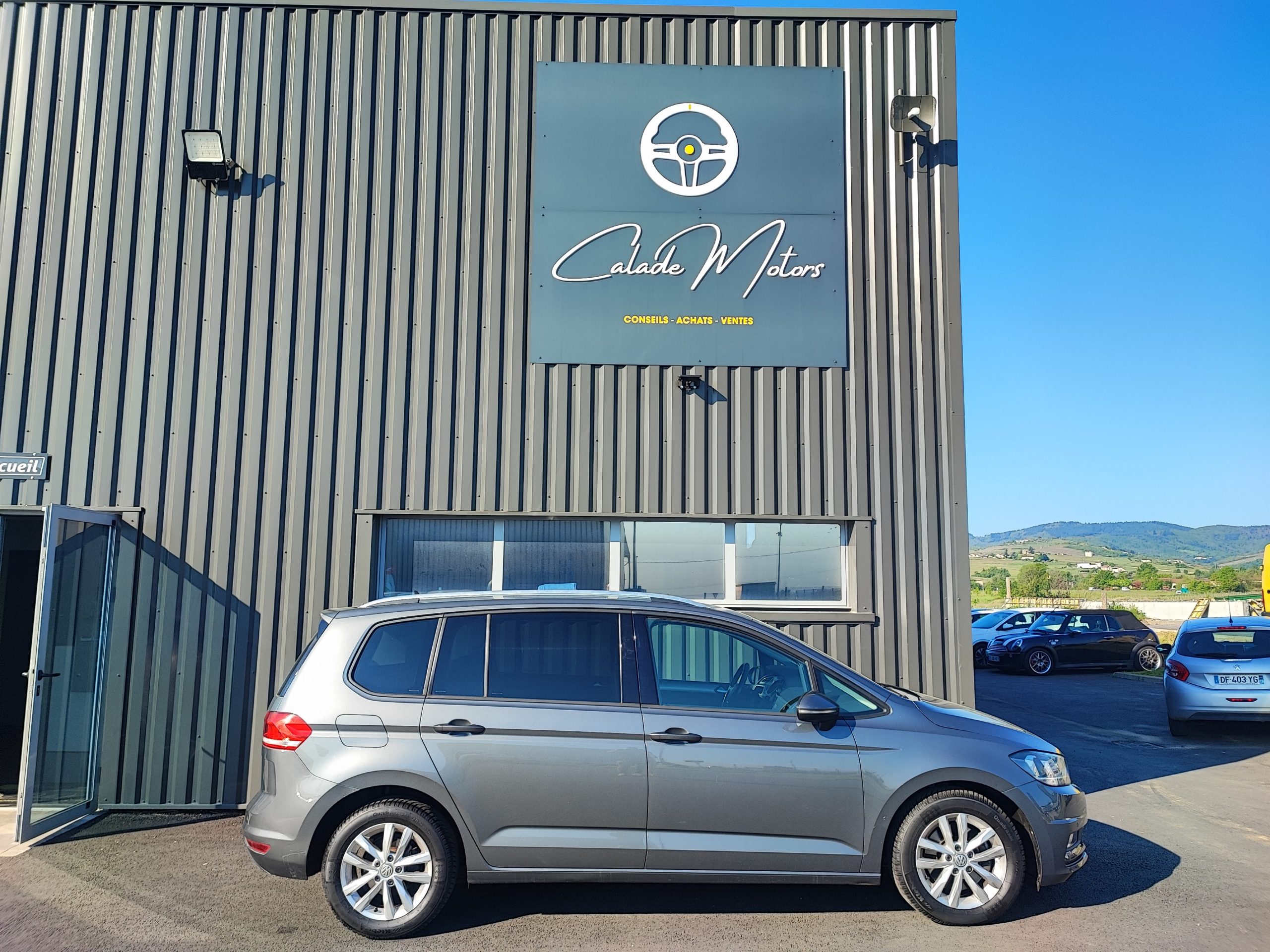 VOLKSWAGEN TOURAN III 1.6 TDI 110 CONFORTLINE DSG7 7 PLACES