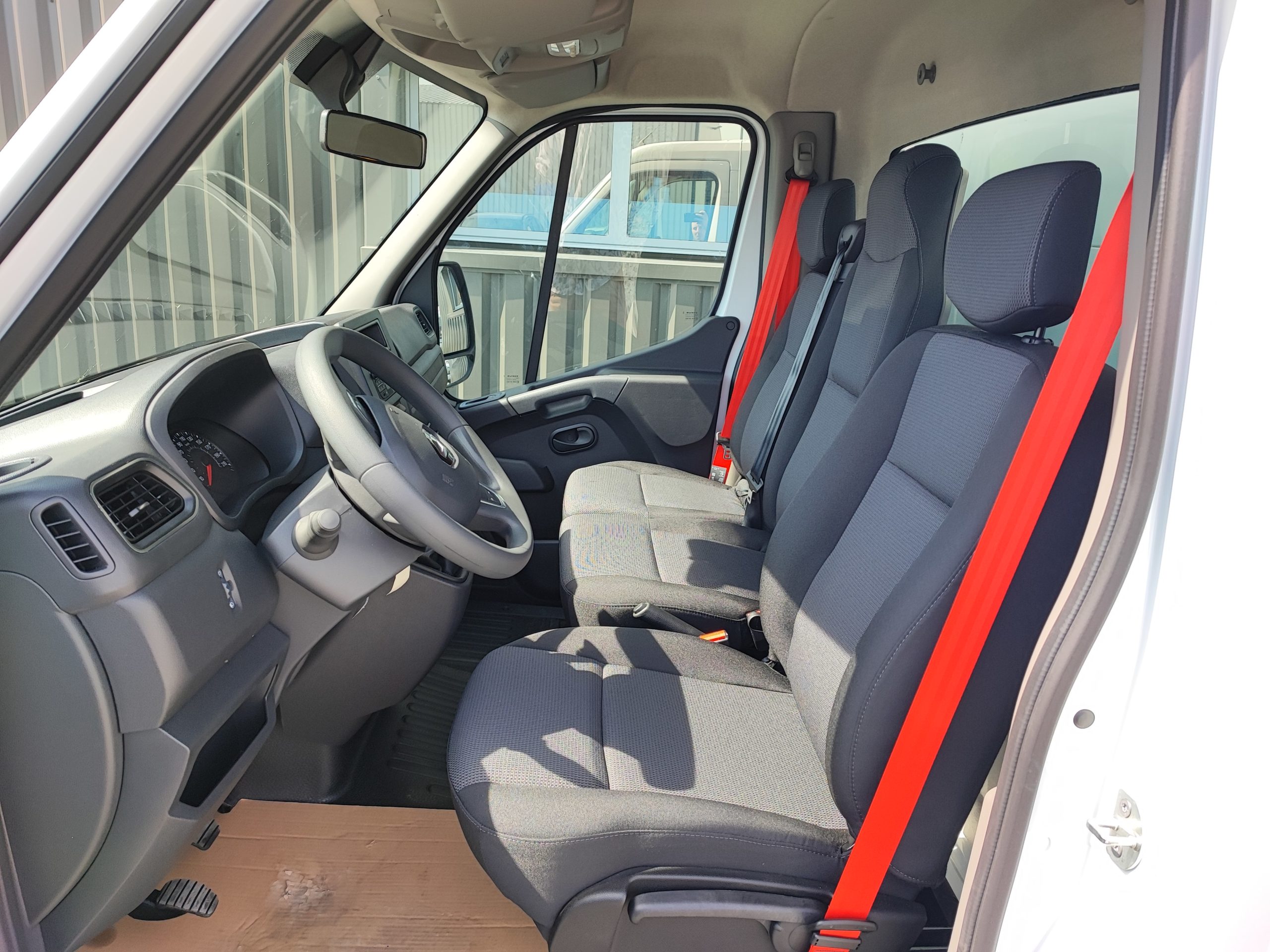 RENAULT CHASSIS CABINE MASTER PROP RJ3500 L3 BLUE DCI 145 EURO VI CONFORT