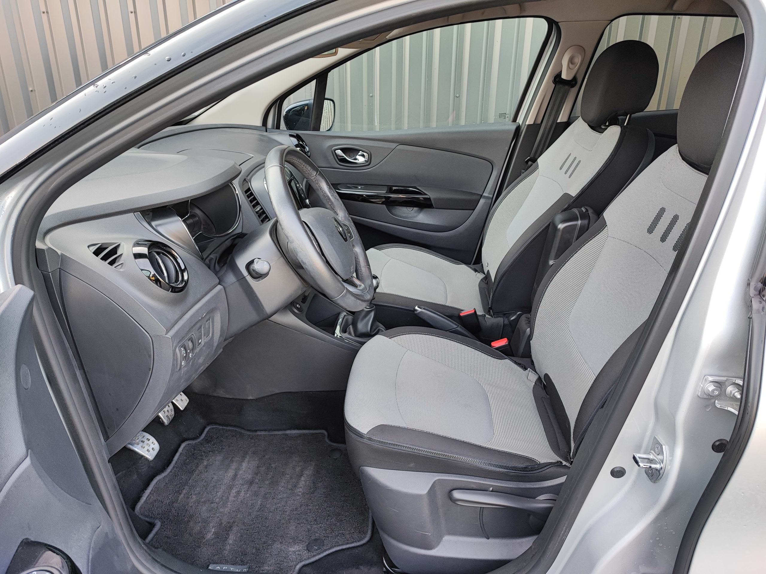 RENAULT CAPTUR 1.2 TCE 120 ENERGY INTENS