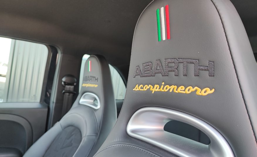 ABARTH 500 (2E GENERATION) II (2) 595 1.4 TURBO 16V T-JET 165 SCORPIONEORO