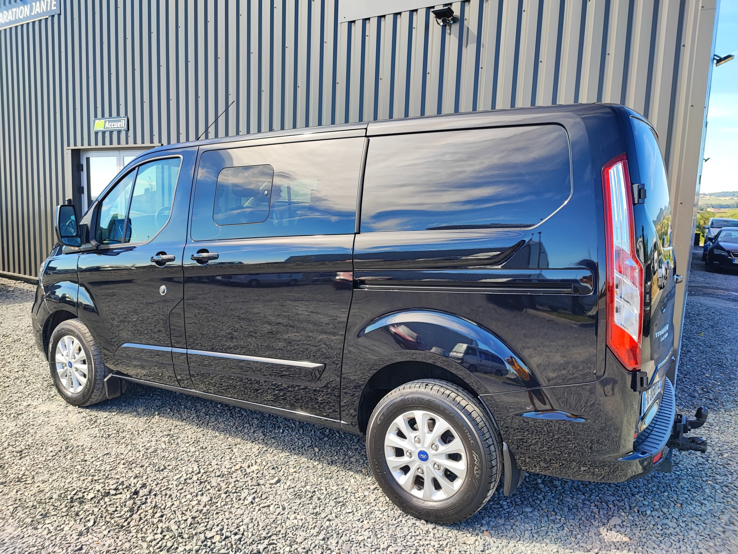 FORD TRANSIT CUSTOM II (2) CABINE APPROFONDIE 300 L1H1 2.0 ECOBLUE 170 BVA LIMITED