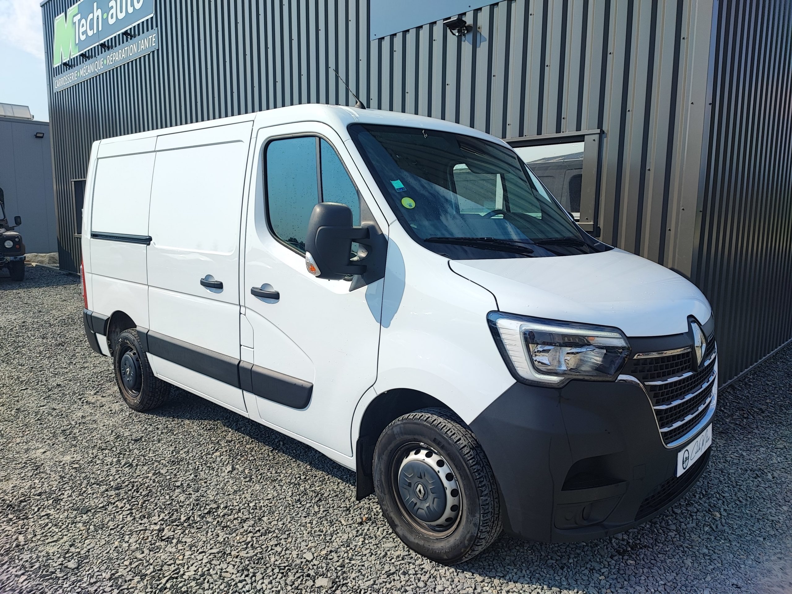 RENAULT MASTER 3 III 2.3 DCI 135CH L1H1 GRAND CONFORT