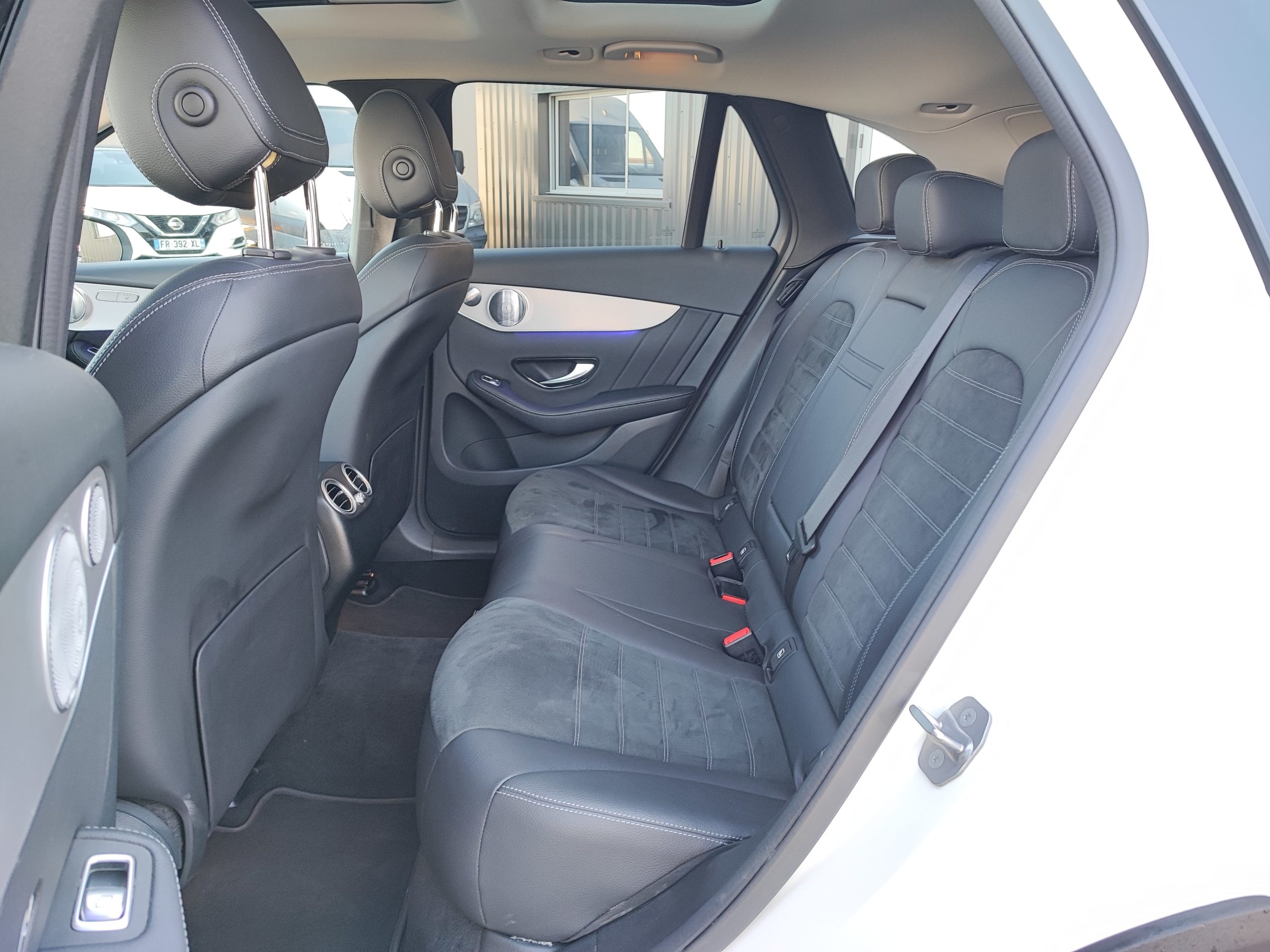 MERCEDES GLC (2) 300 E 4MATIC AMG LINE 9G-TRONIC