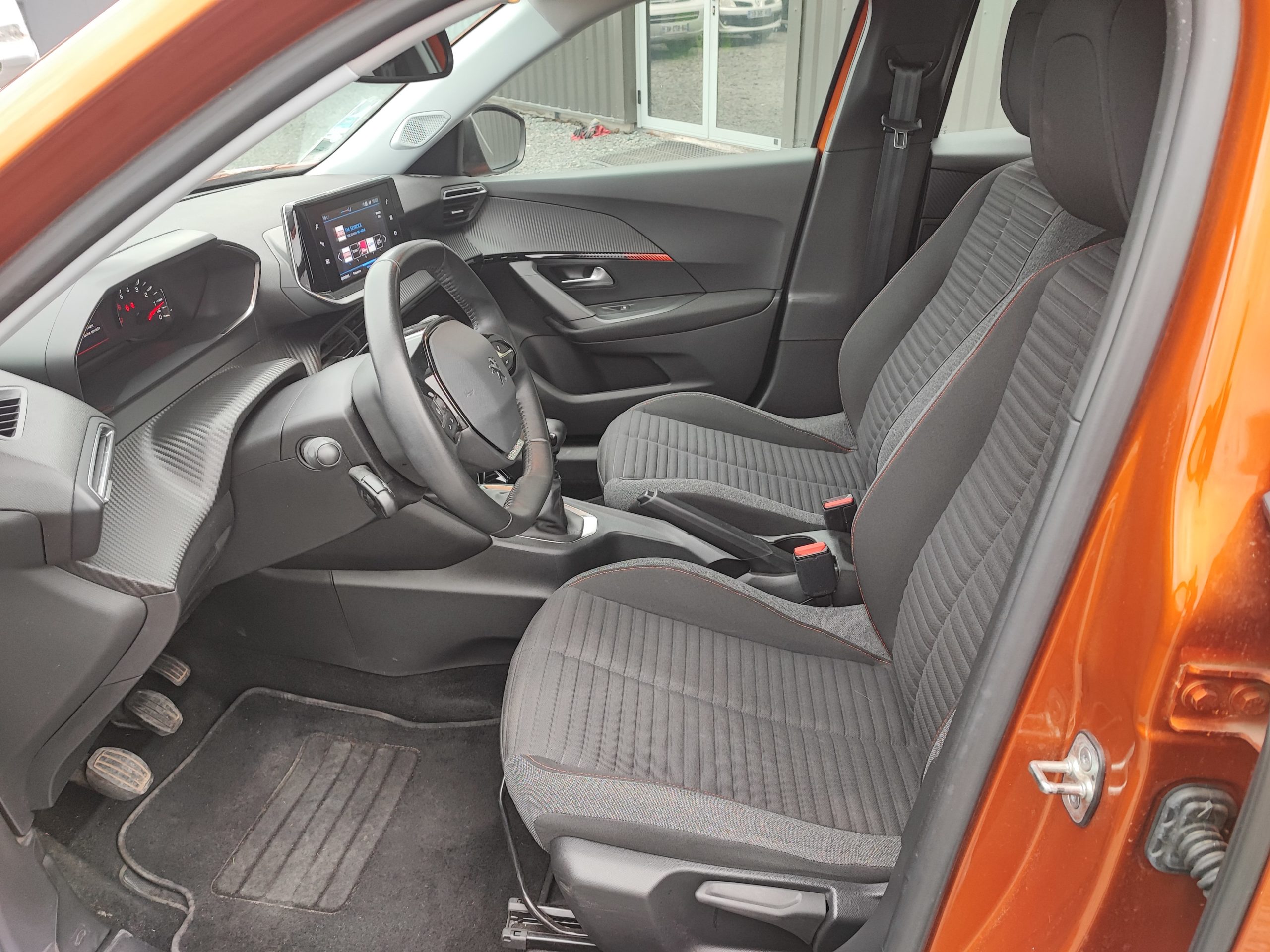 PEUGEOT 2008 II 1.2 PURETECH 100 S&S 5CV ACTIVE BUSINESS