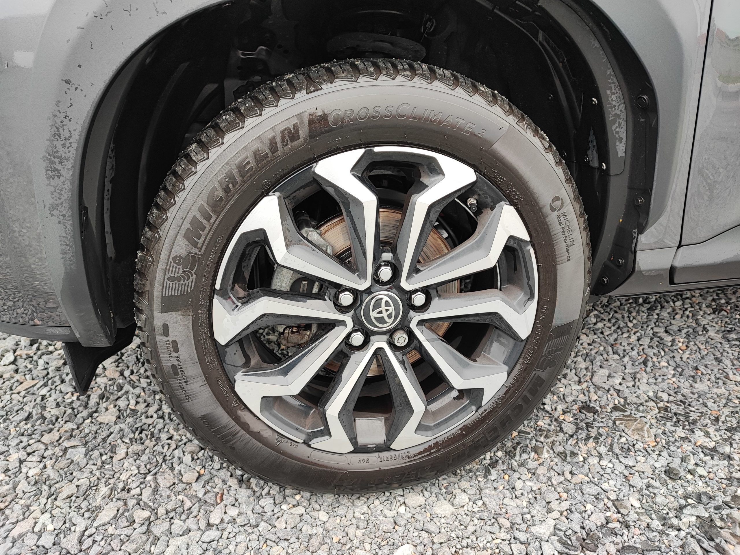 TOYOTA YARIS CROSS 1.5 HYBRIDE 116H AWD-I DESIGN PACK CARGO