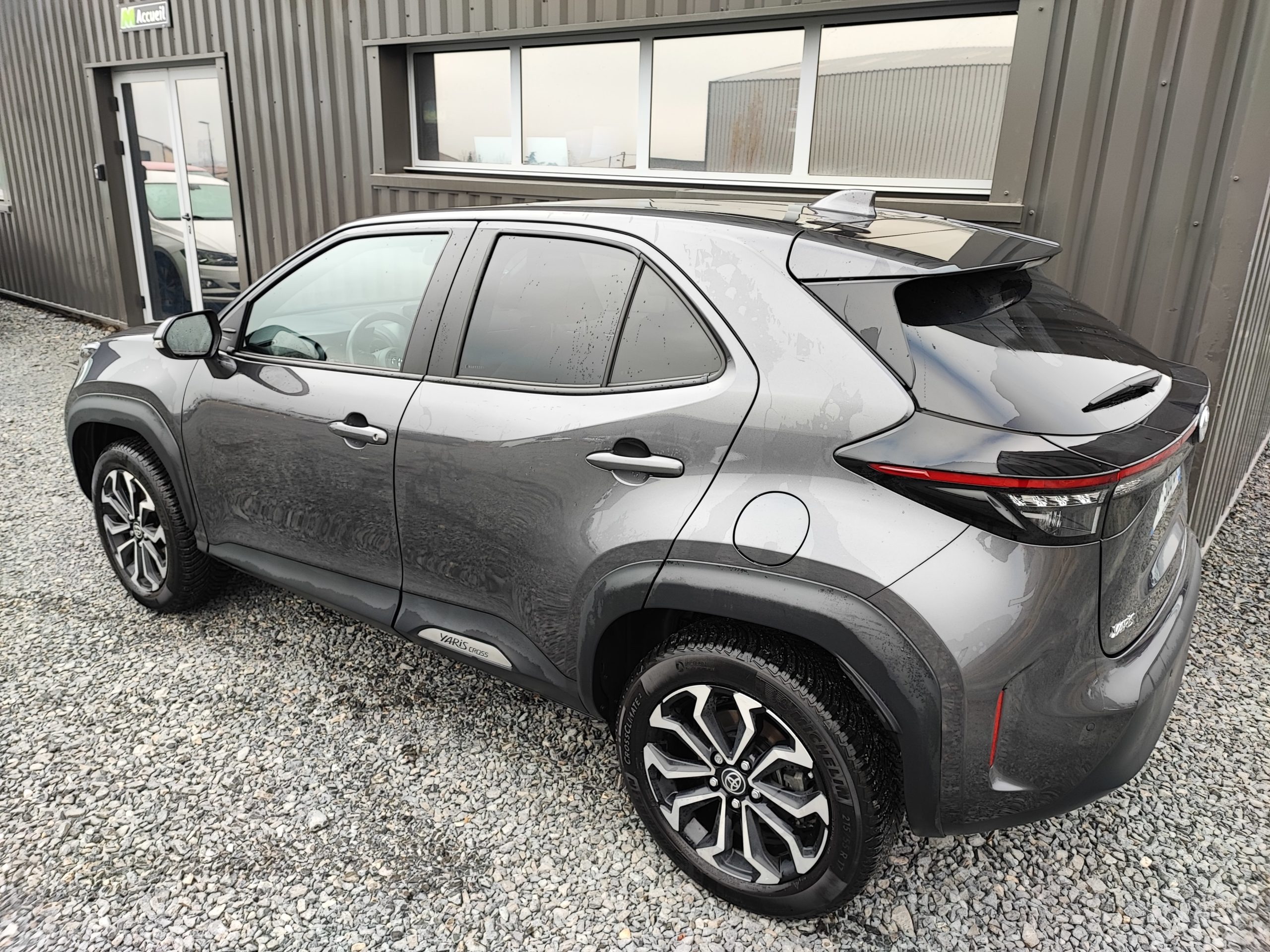 TOYOTA YARIS CROSS 1.5 HYBRIDE 116H AWD-I DESIGN PACK CARGO