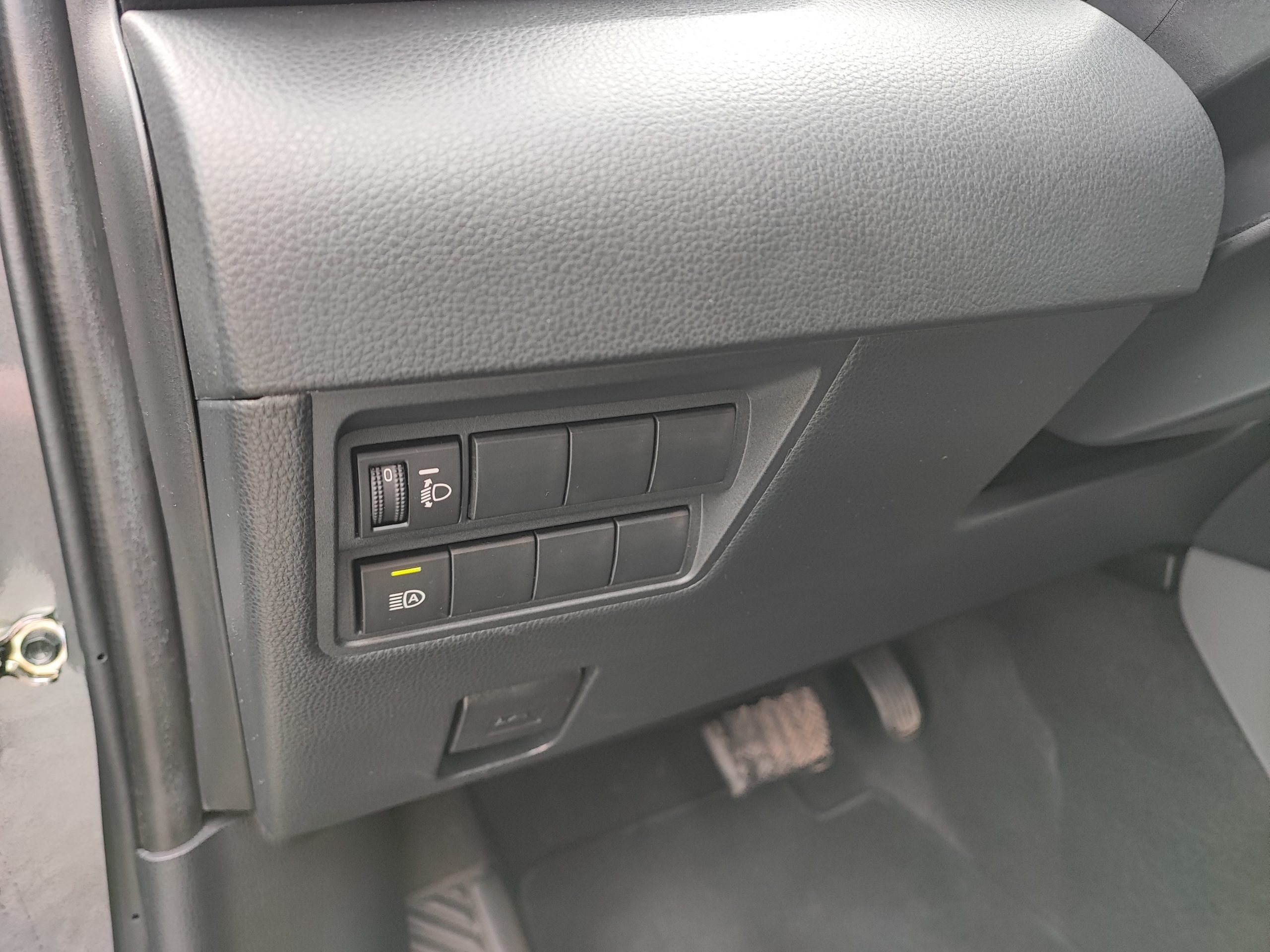 TOYOTA YARIS CROSS 1.5 HYBRIDE 116H AWD-I DESIGN PACK CARGO