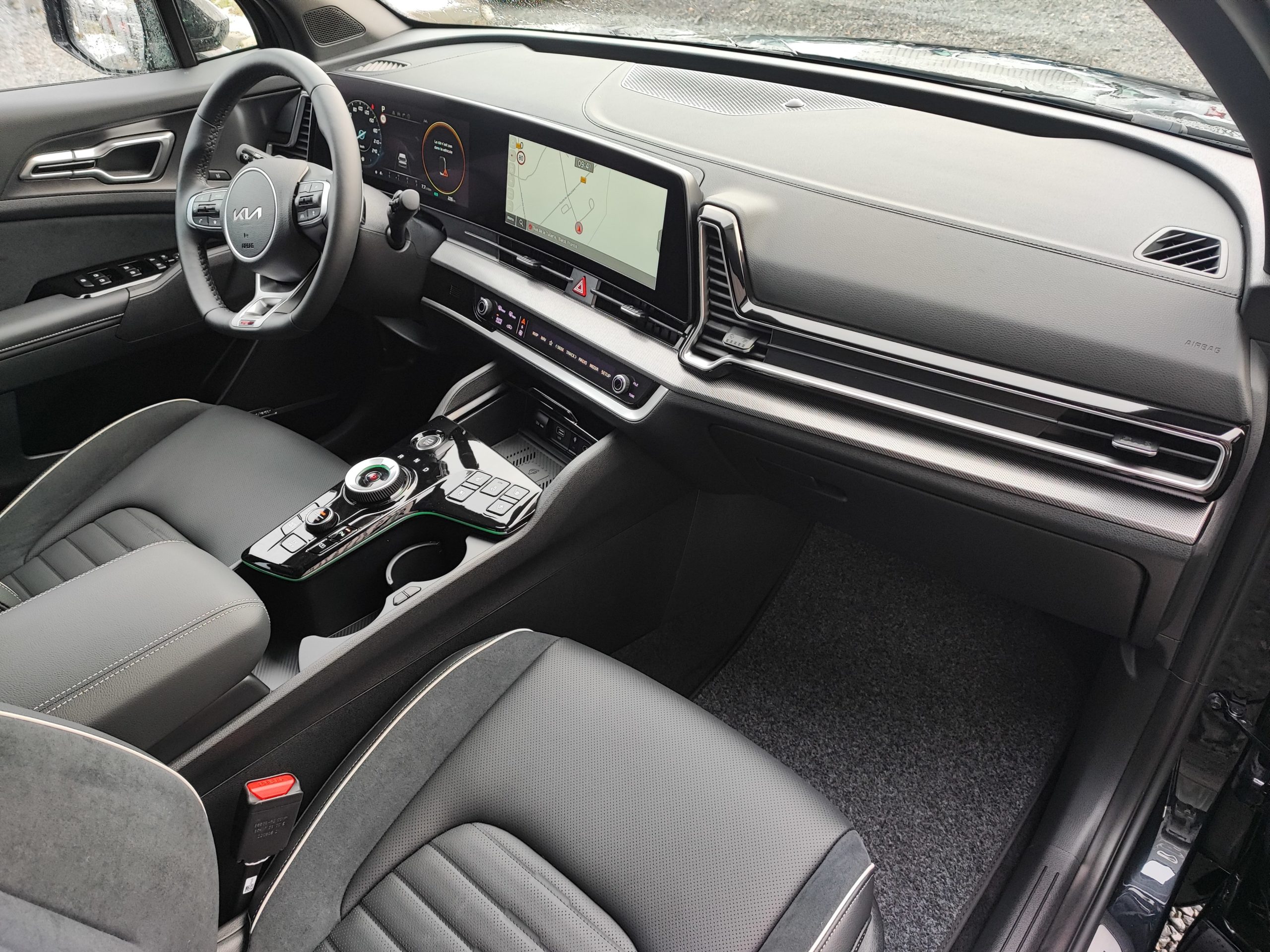 KIA SPORTAGE V 1.6 T-GDI 265 ISG HYBRIDE RECHARGEABLE 4X4 GT-LINE PREMIUM BVA6