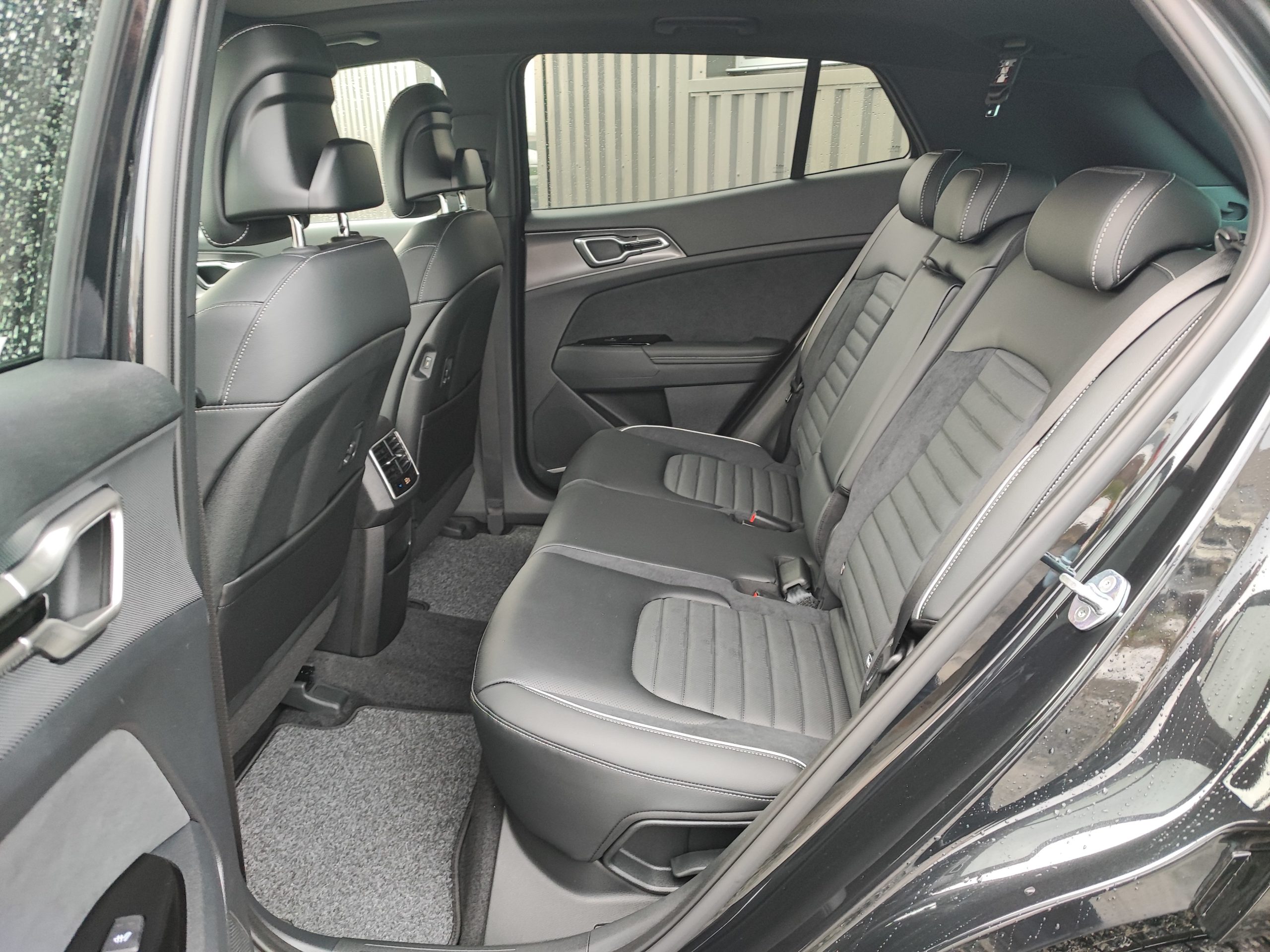 KIA SPORTAGE V 1.6 T-GDI 265 ISG HYBRIDE RECHARGEABLE 4X4 GT-LINE PREMIUM BVA6