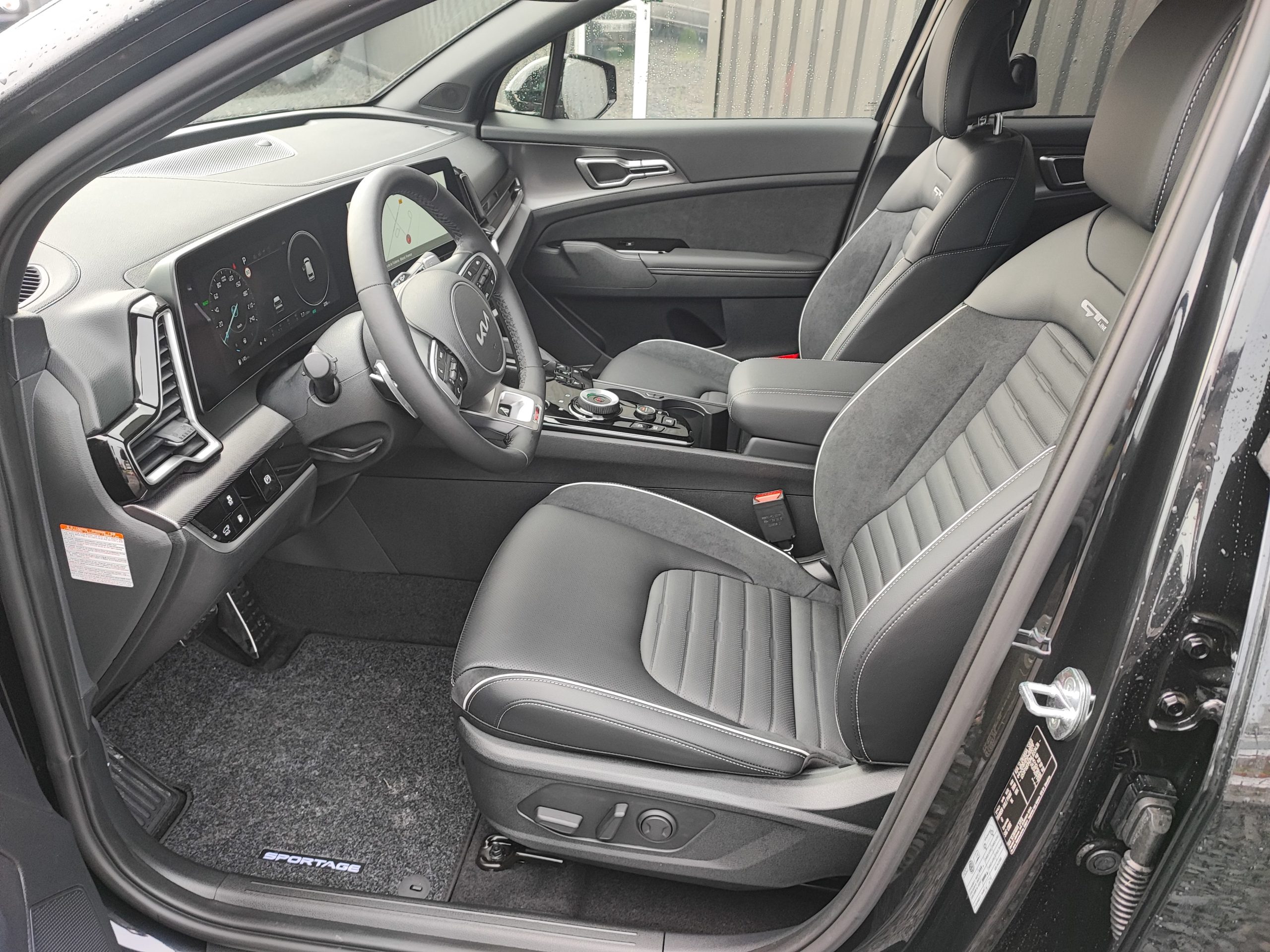 KIA SPORTAGE V 1.6 T-GDI 265 ISG HYBRIDE RECHARGEABLE 4X4 GT-LINE PREMIUM BVA6