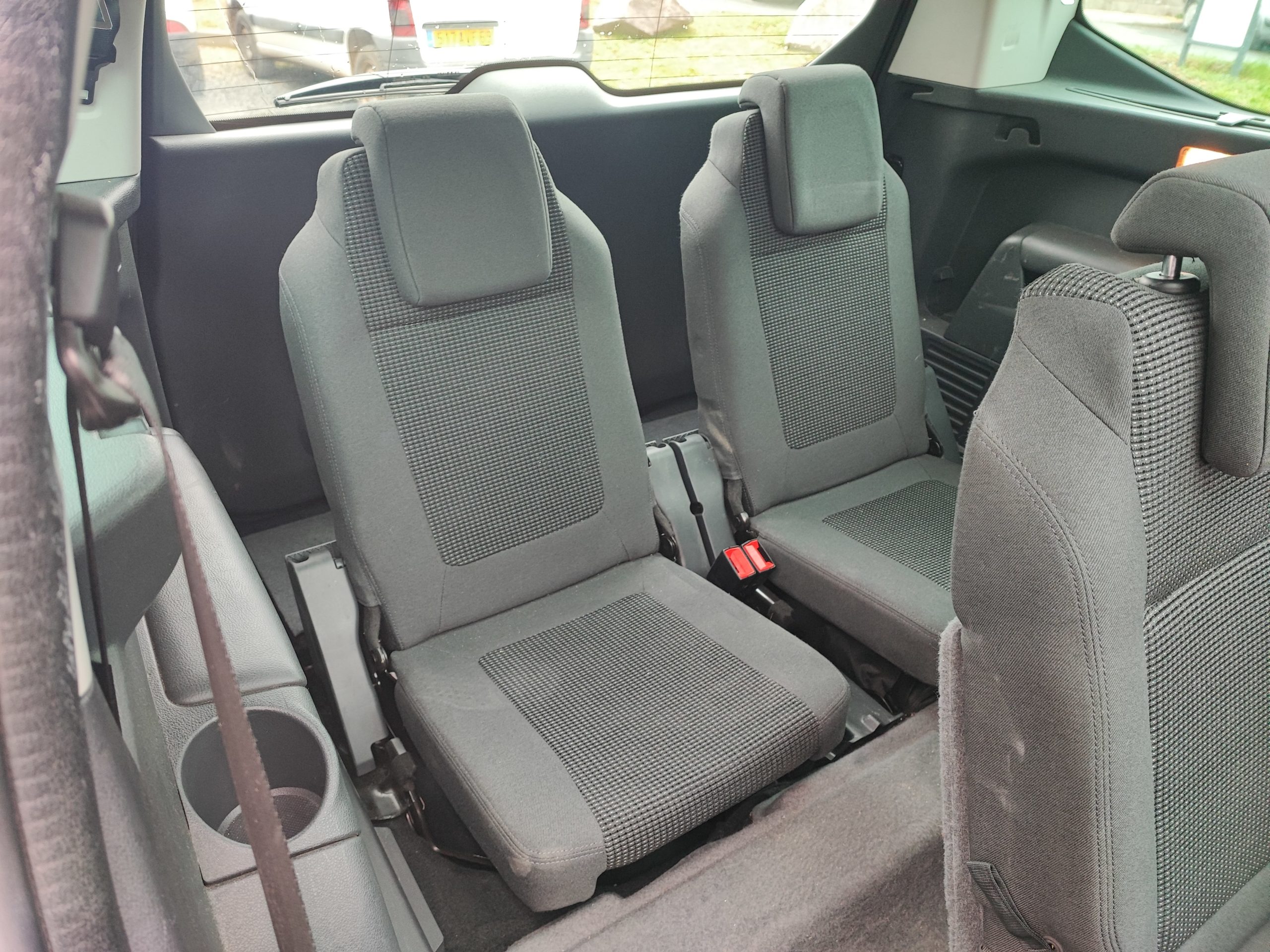 PEUGEOT 5008 1.6 BlueHDi 120ch ALLURE S&S EAT6 7places