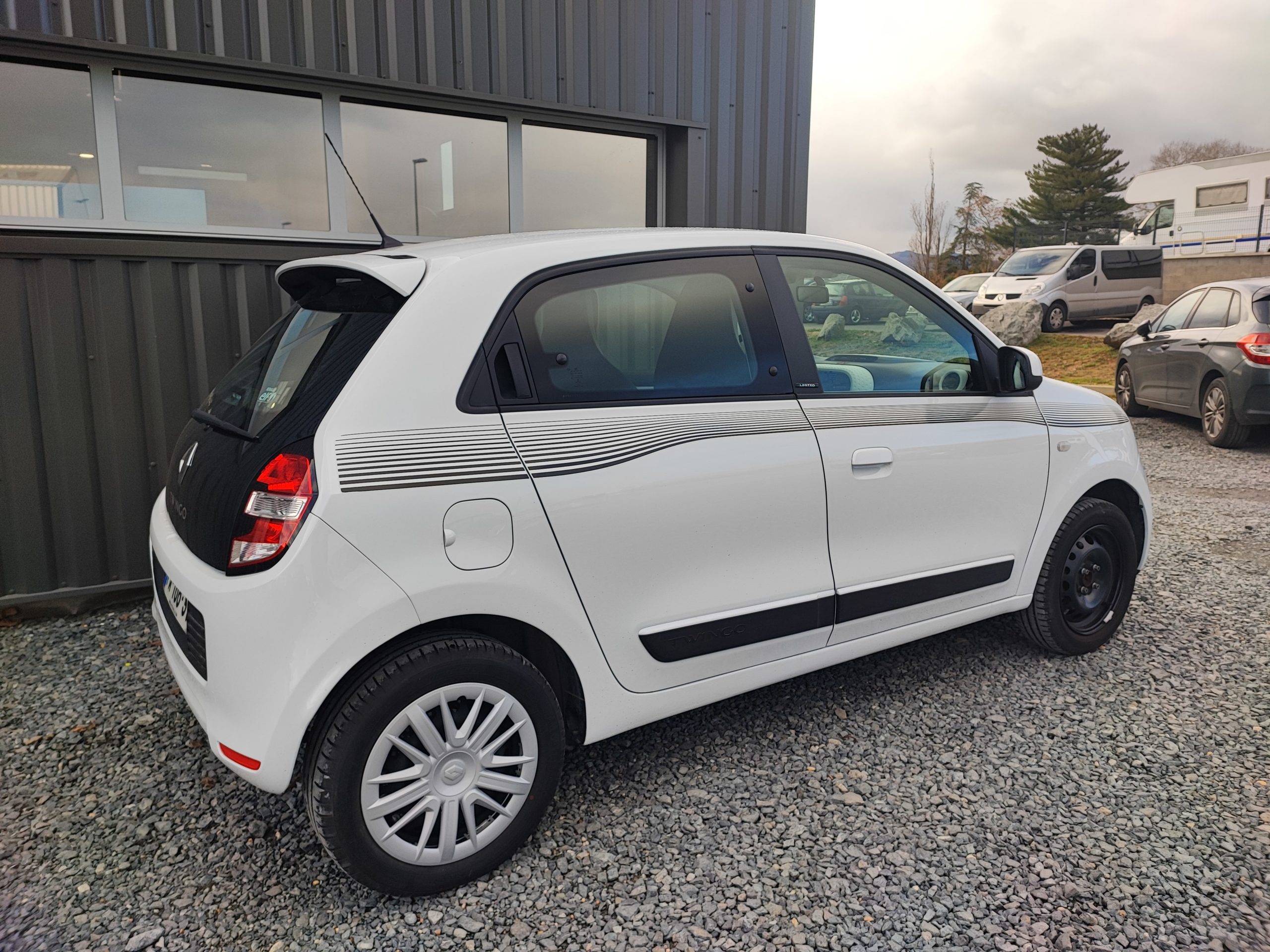 RENAULT TWINGO III 1.0 SCE 70 LIMITED E6