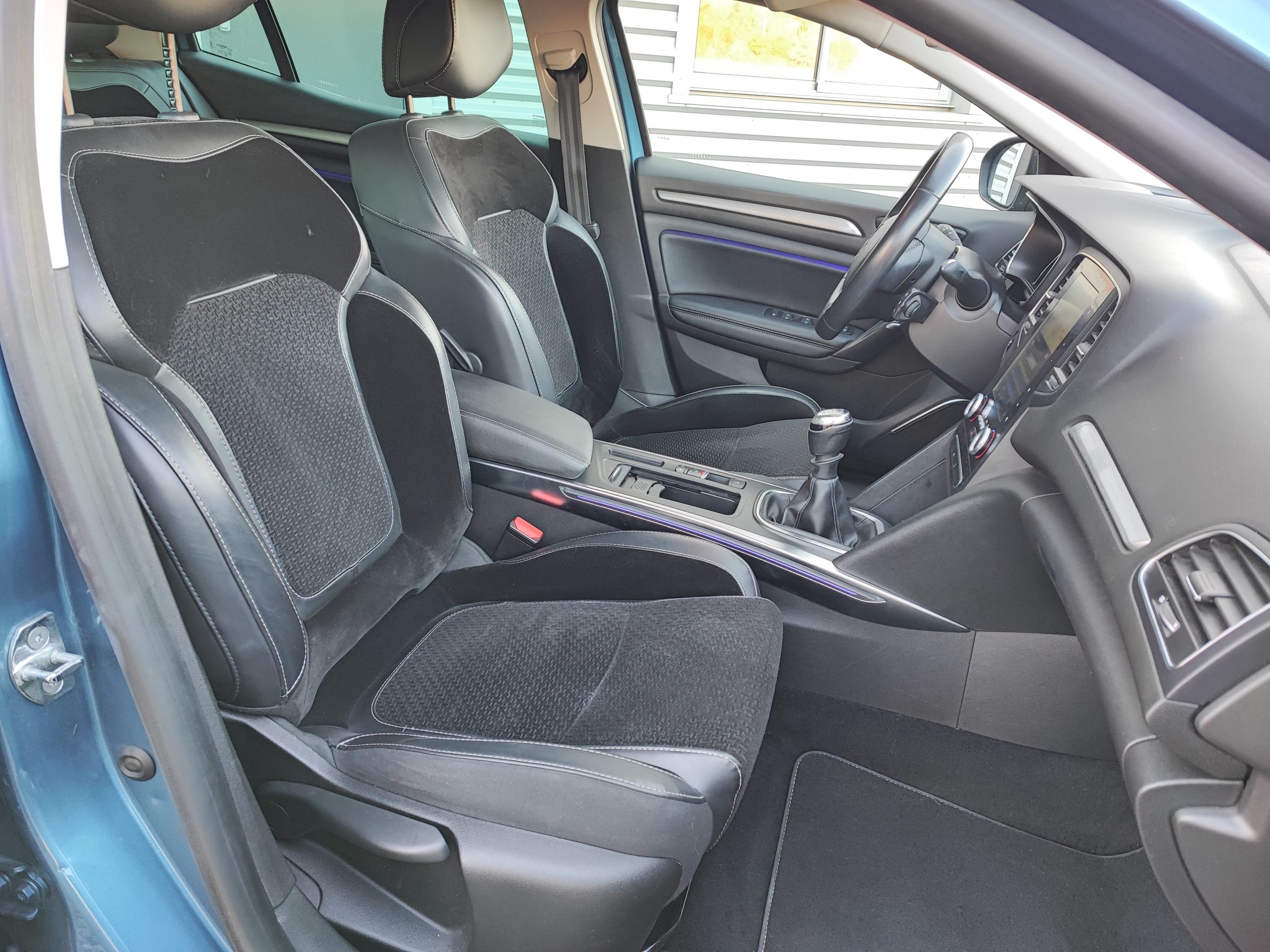 RENAULT MEGANE IV 1.6 DCI 130 ENERGY INTENS