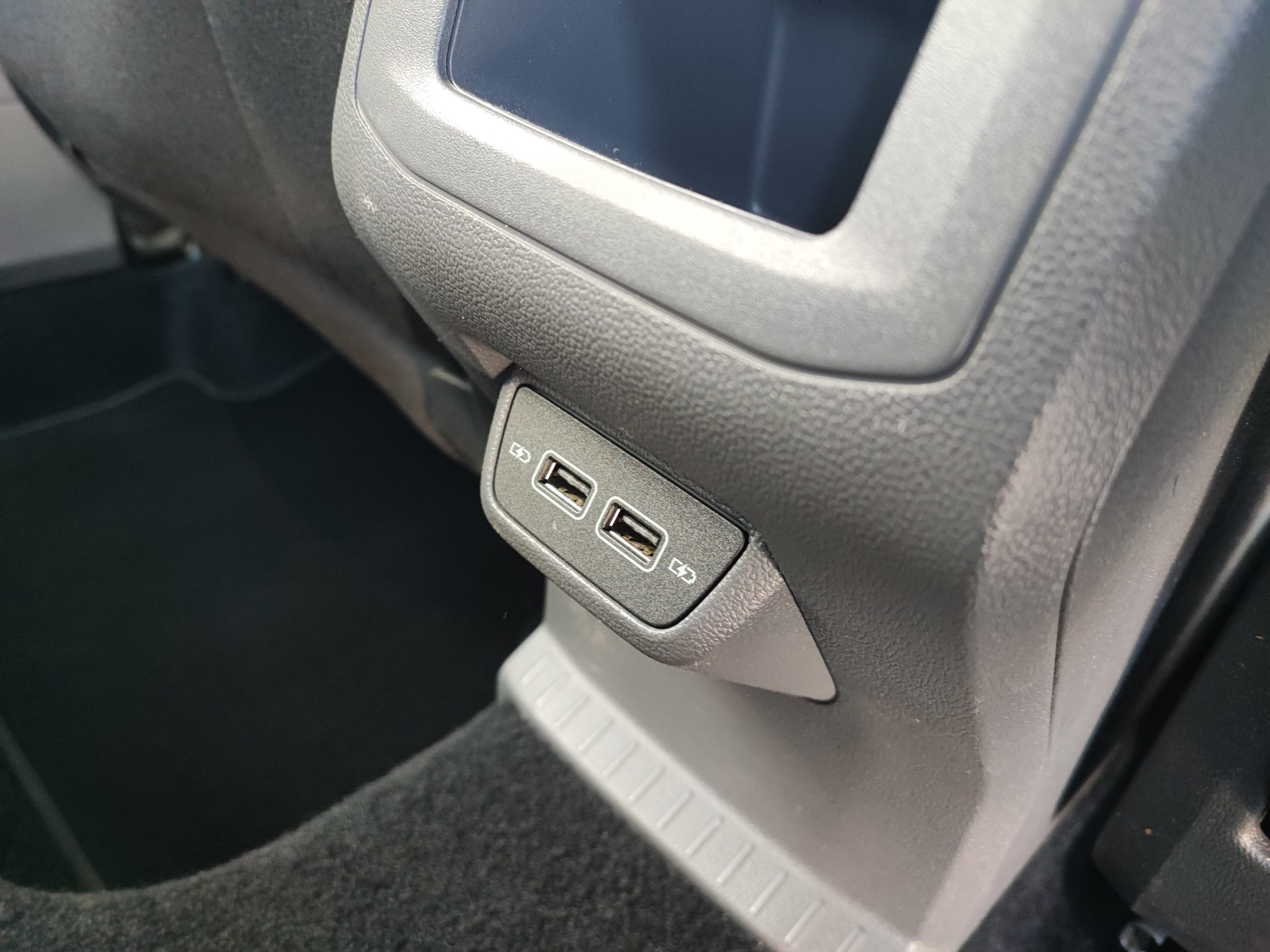 VOLKSWAGEN T-CROSS 1.6 TDI 95 CARAT DSG7