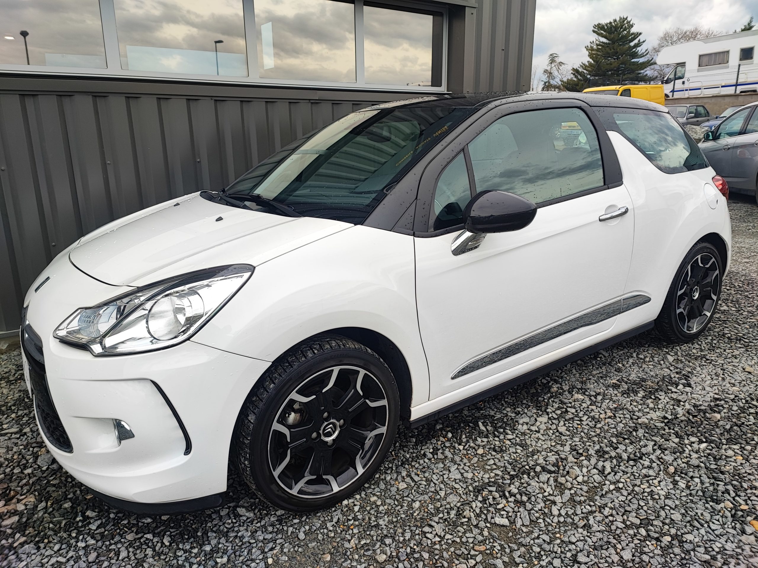 CITROËN DS3 1.4 VTI 95 CHIC BMP5