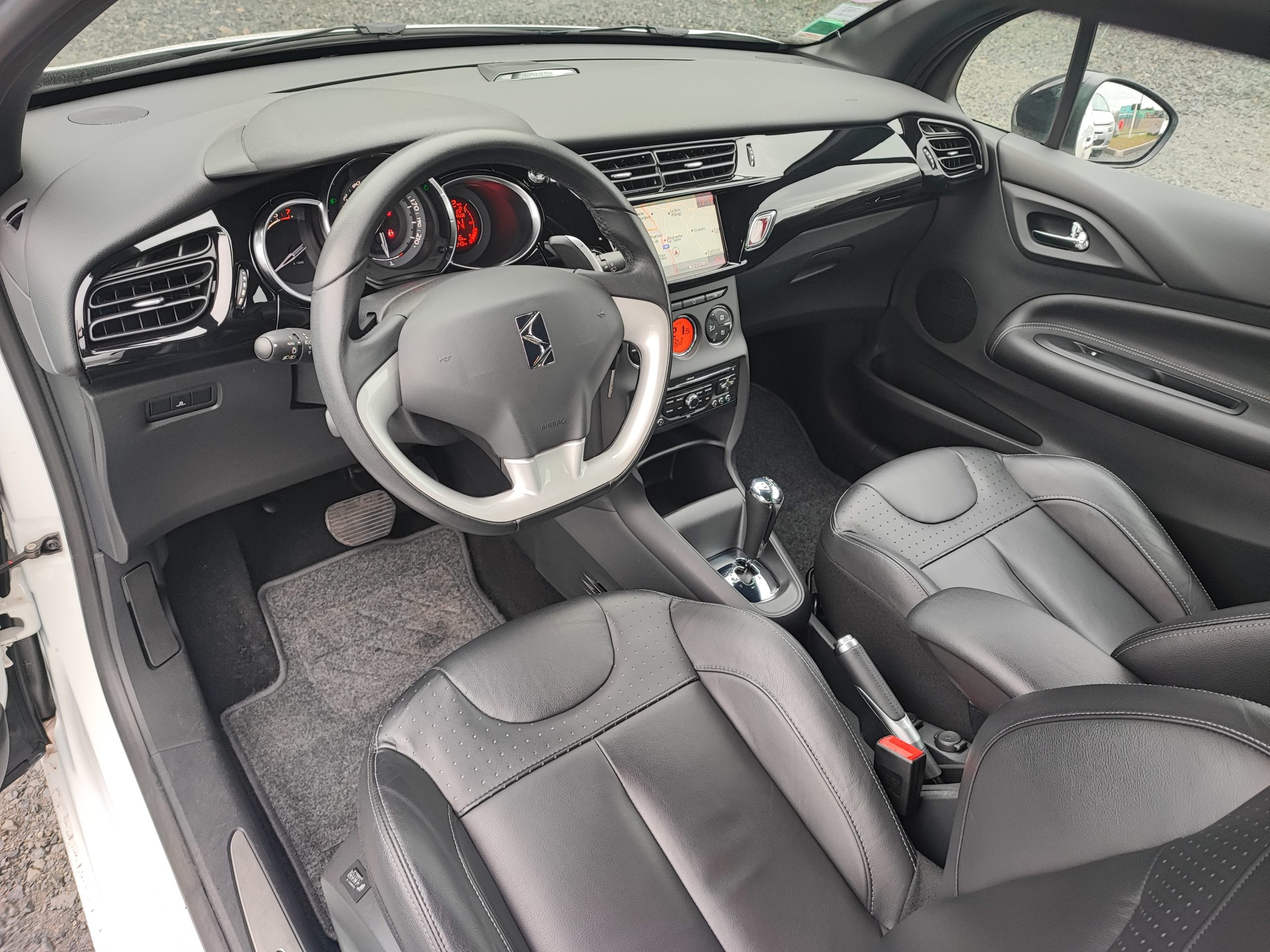 CITROËN DS3 1.4 VTI 95 CHIC BMP5